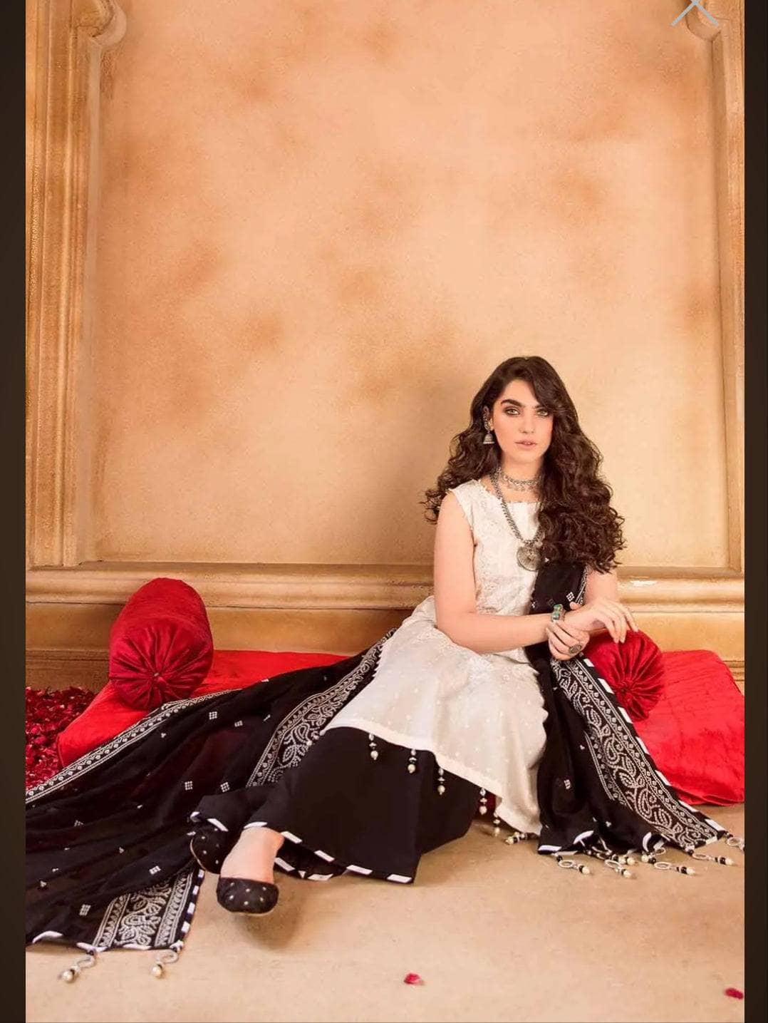 img_gul_ahmed_chunari_lawn_23_awwal_boutique