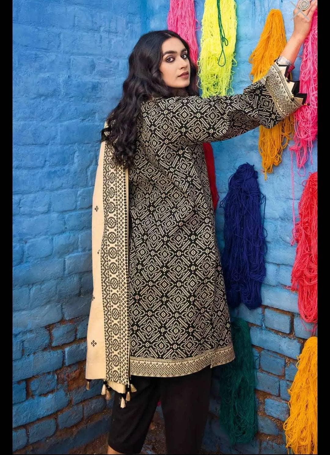 img_gul_ahmed_chunari_lawn_22_awwal_boutique