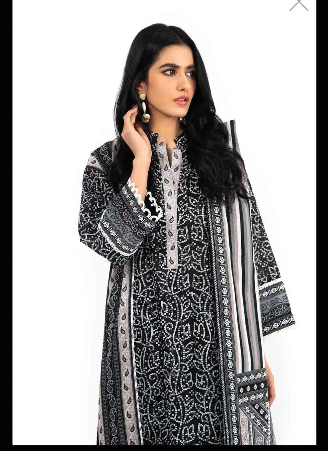 img_gul_ahmed_chunari_lawn_22_awwal_boutique