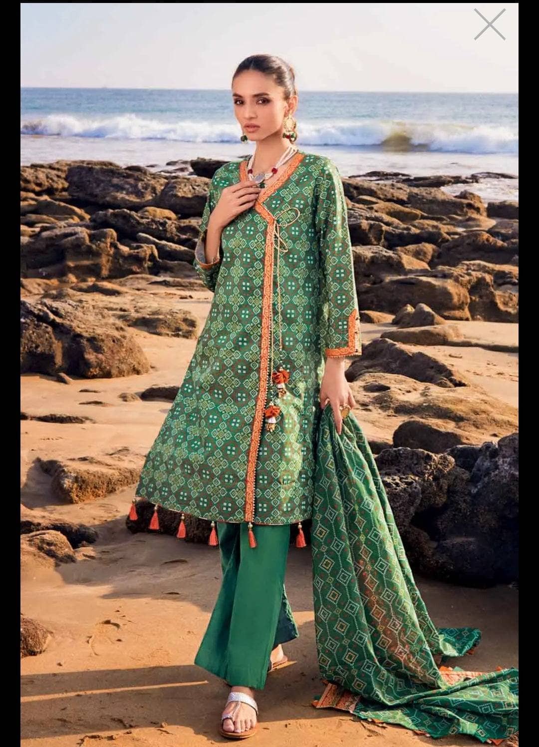 img_gul_ahmed_chunari_lawn_22_awwal_boutique
