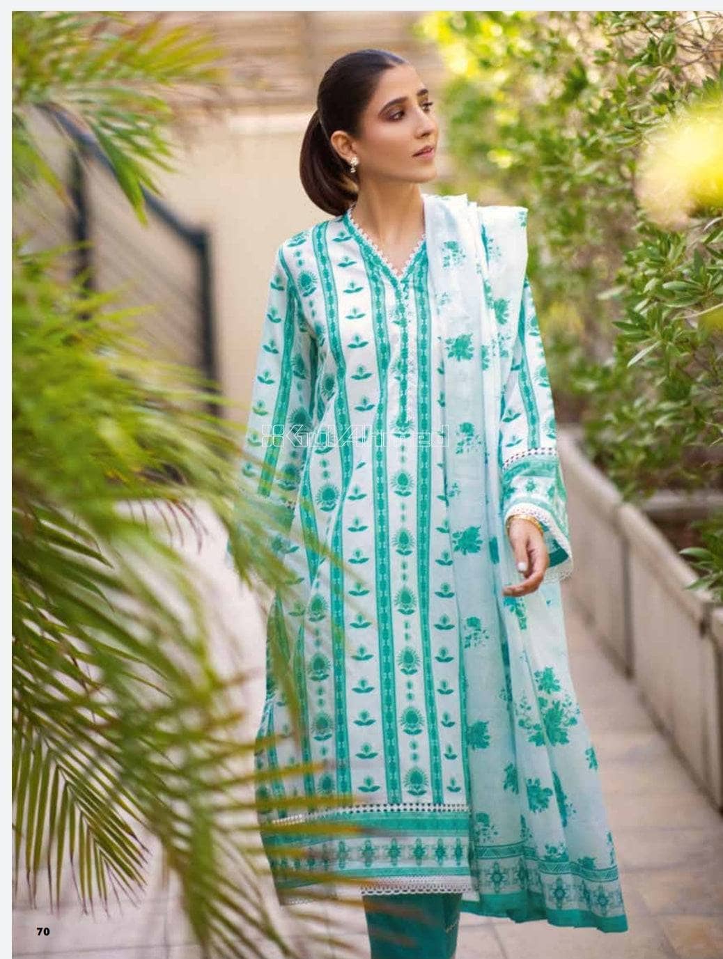 img_gul_ahmed_mothers_collection_2022_awwal_boutique
