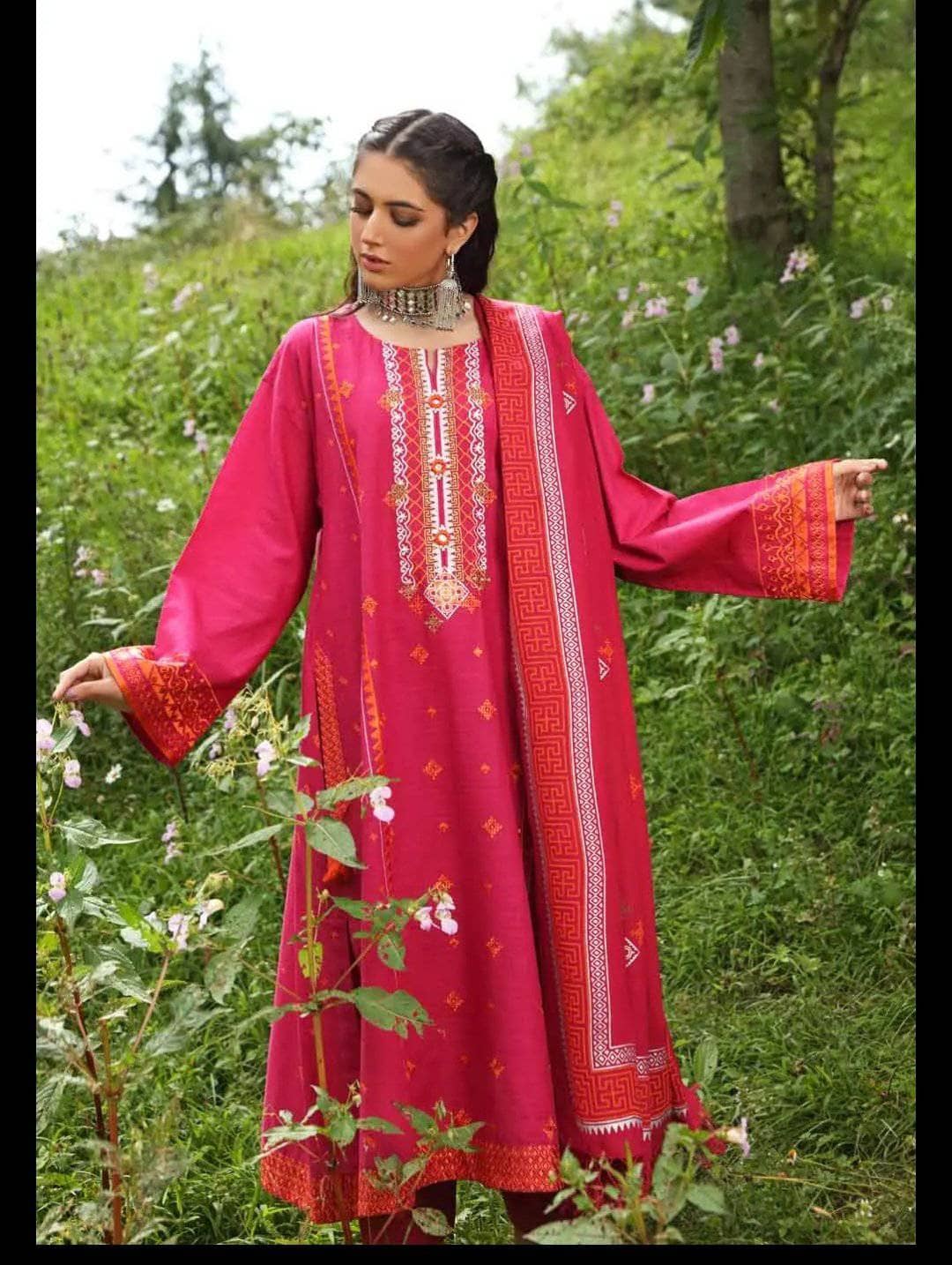 img_gul_ahmed_winter_pakistani_suits_awwal_boutique