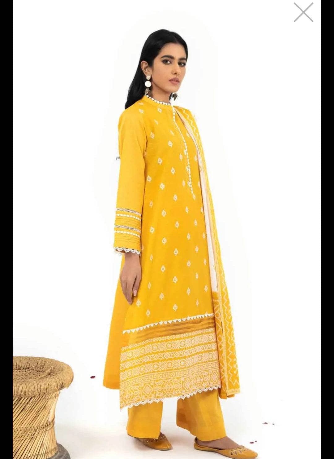img_gul_ahmed_chunari_lawn_22_awwal_boutique