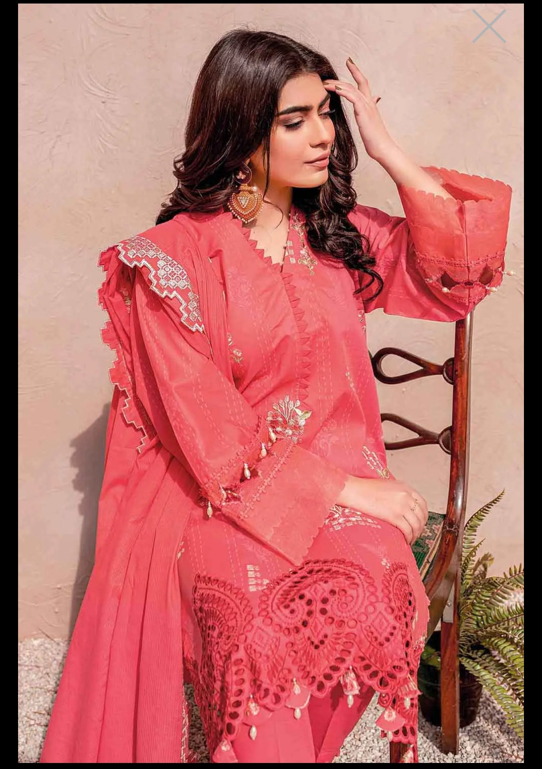 img_gul_ahmed_summer_essential_lawn_2022_awwal_boutique