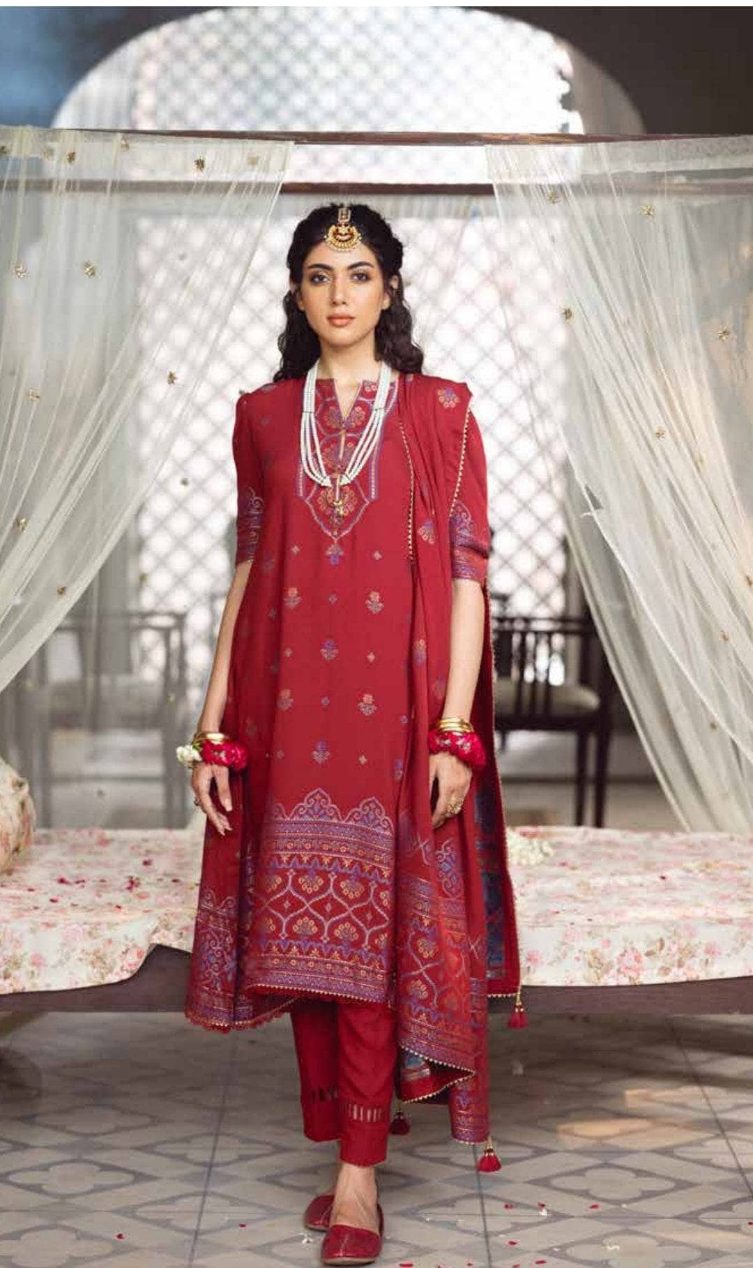 img_gul_ahmed_winter_2022_awwal_boutique