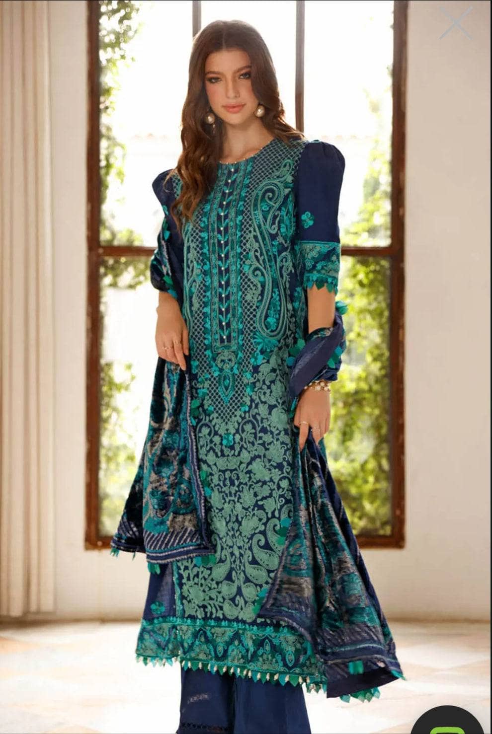 img_gul_ahmed_winter_22_awwal_boutique