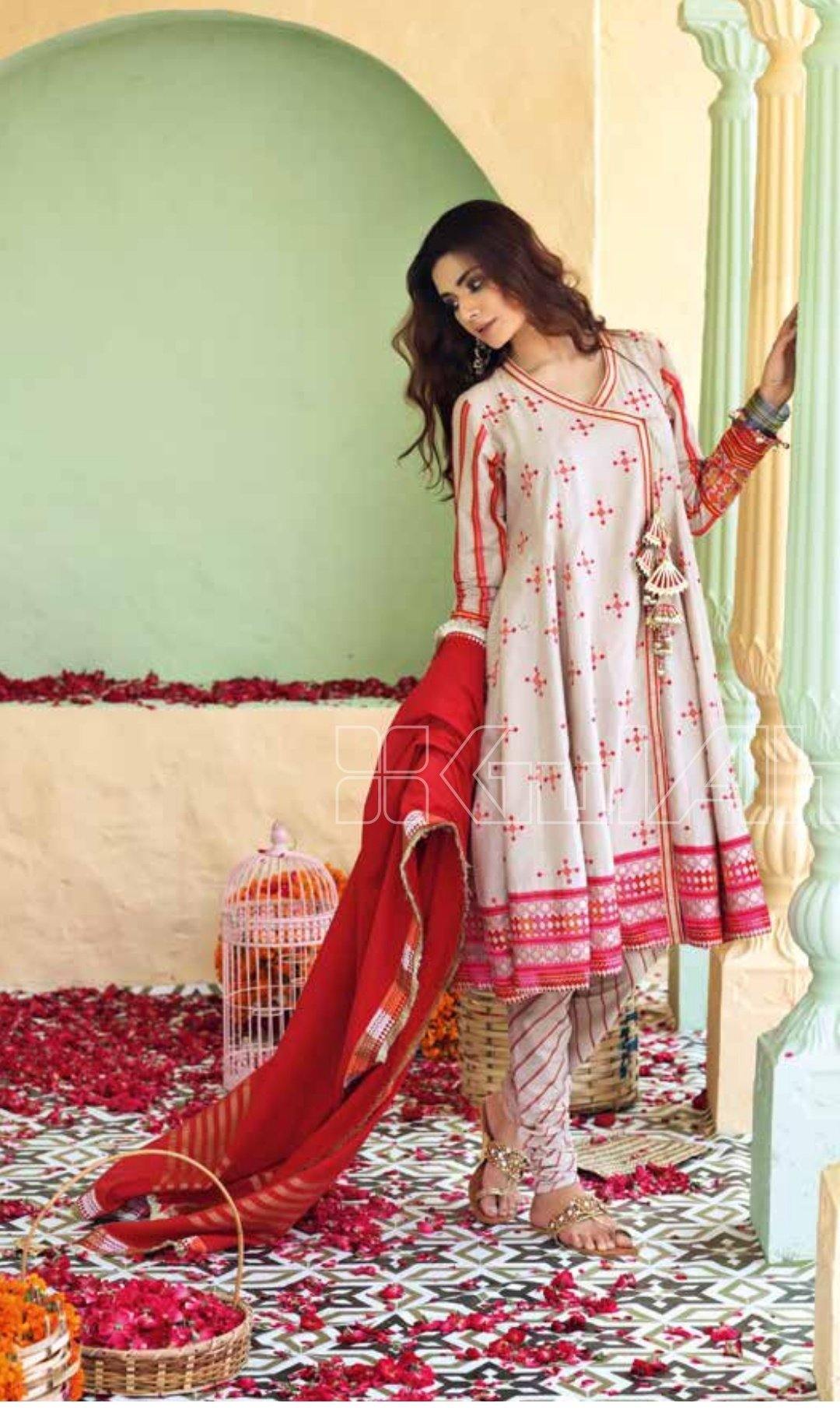 img_gul_ahmed_basics_lawn_2020_awwal_boutique
