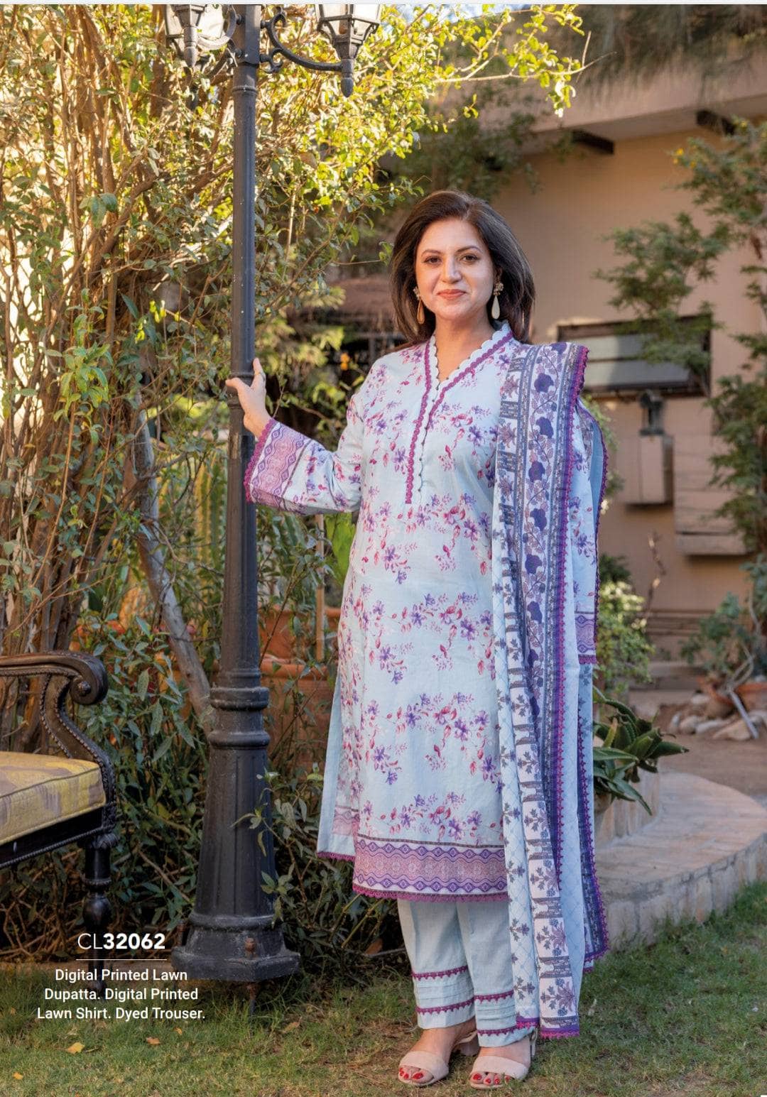 img_gul_ahmed_mothers_collection_awwal_boutique