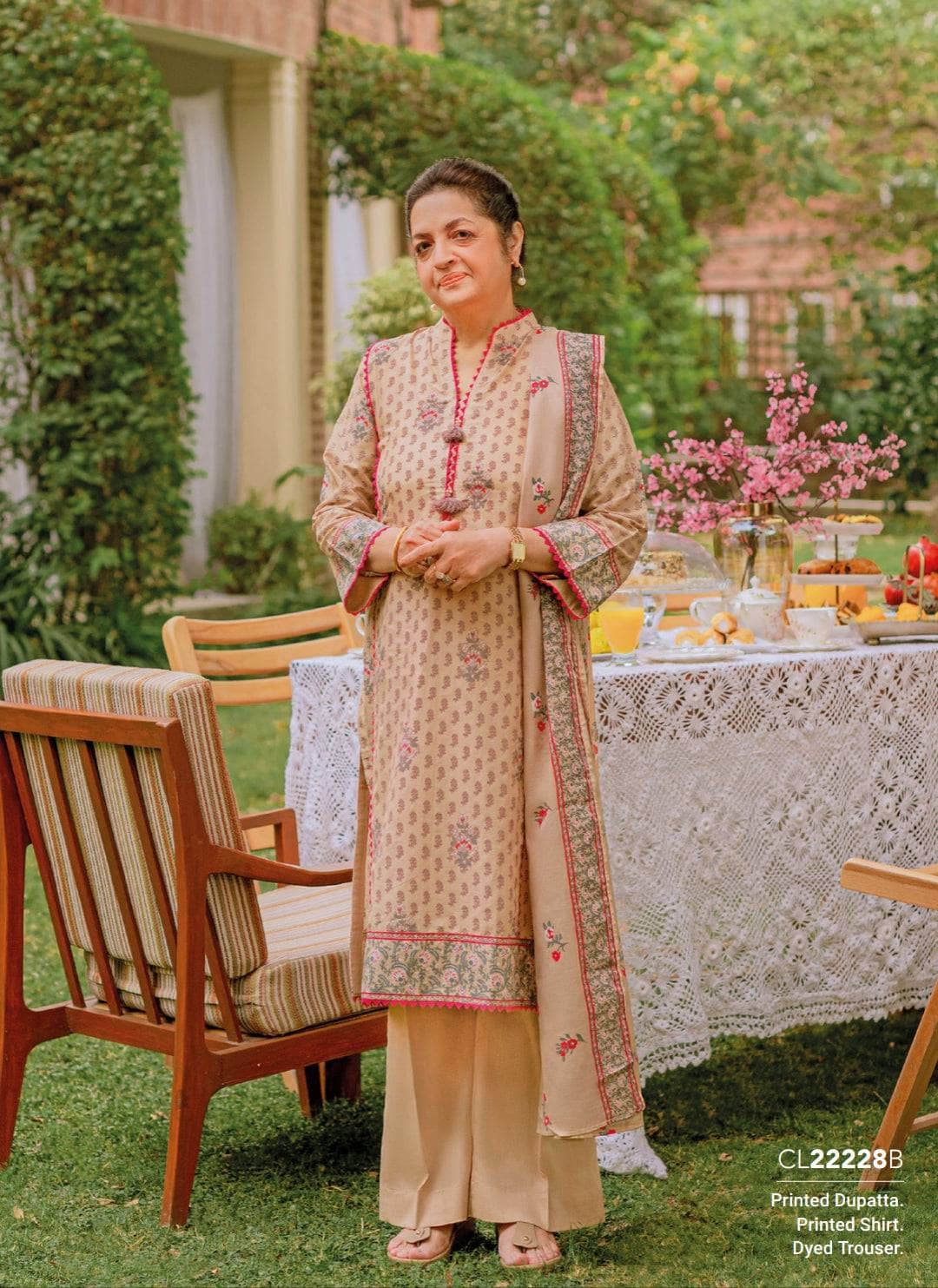 img_gul_ahmed_mothers_collection_awwal_boutique