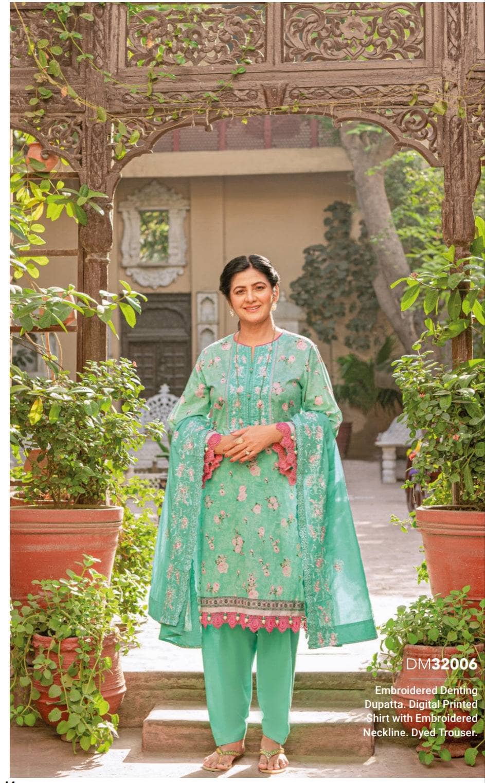 img_gul_ahmed_mothers_collection_awwal_boutique