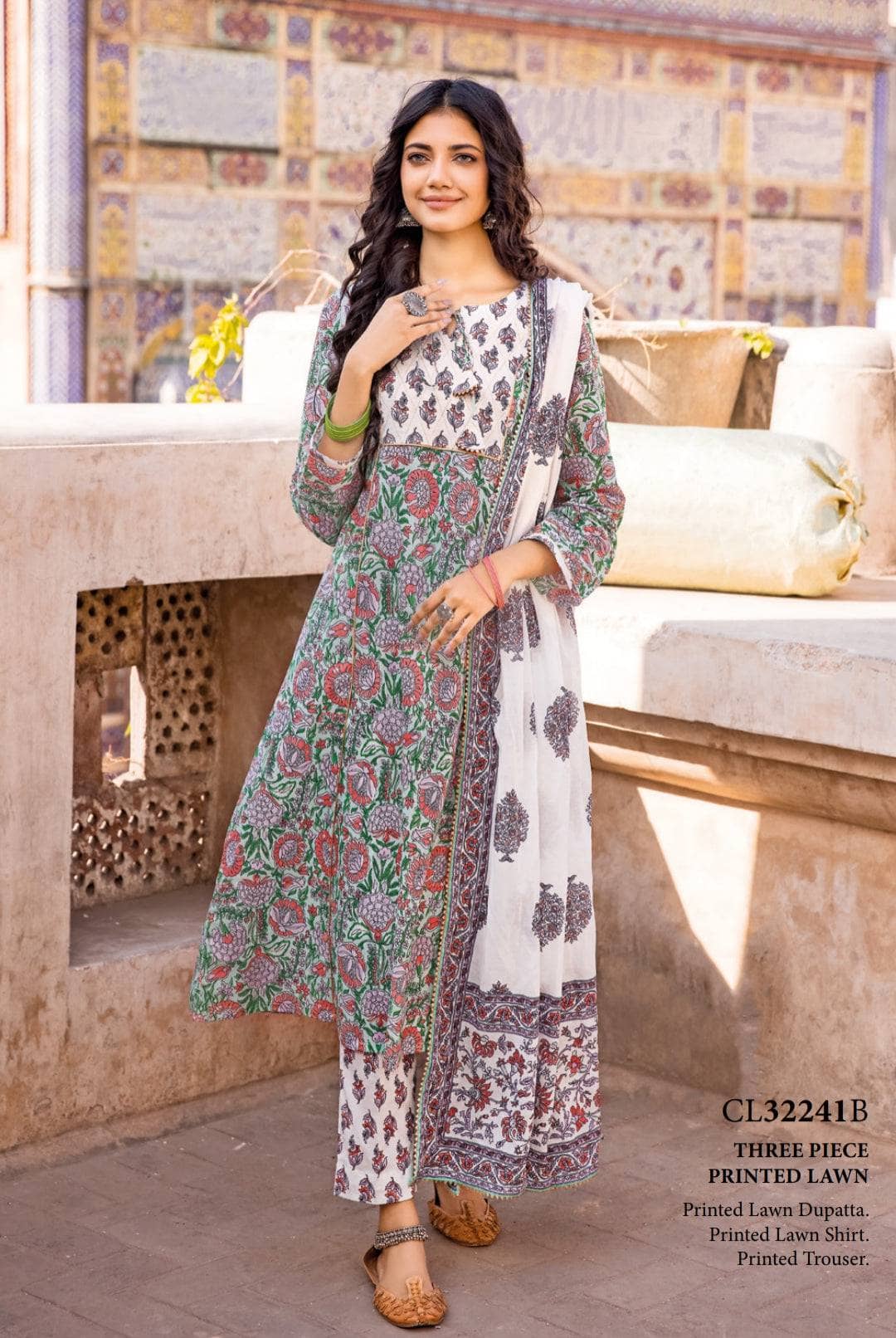 img_gul_ahmed_vintage_awwal_boutique
