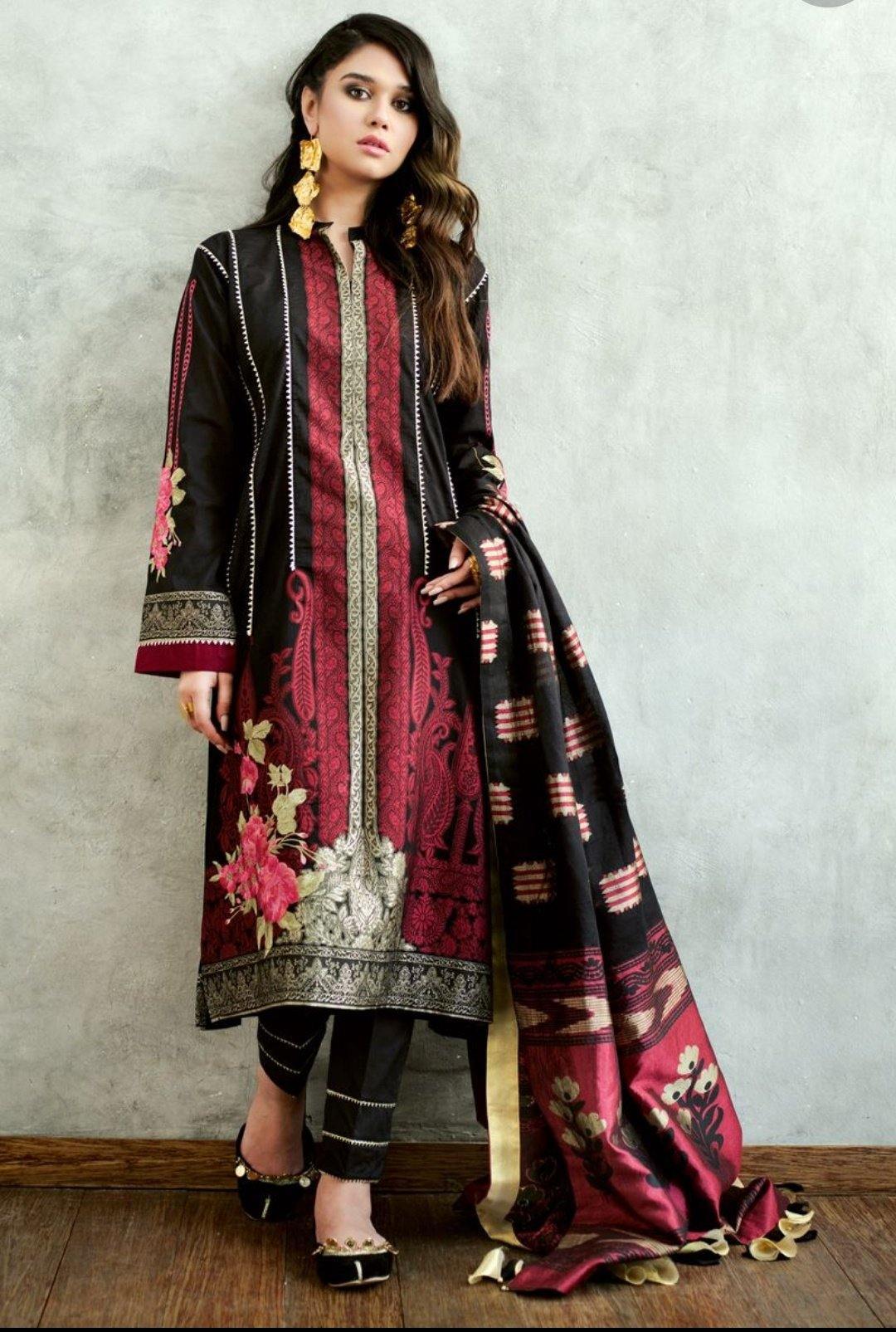 img_gul_ahmed_summer_premium_lawn_collection_awwal_boutique