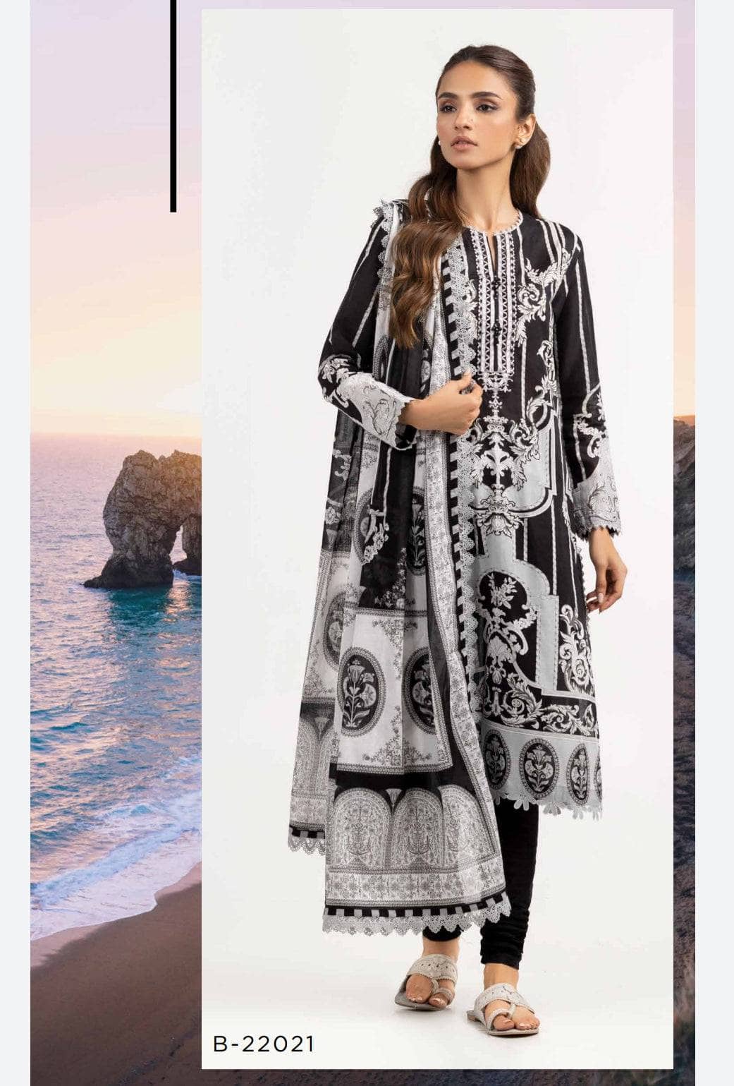 img_ambrosia_black_and_white_lawn_22_awwal_boutique