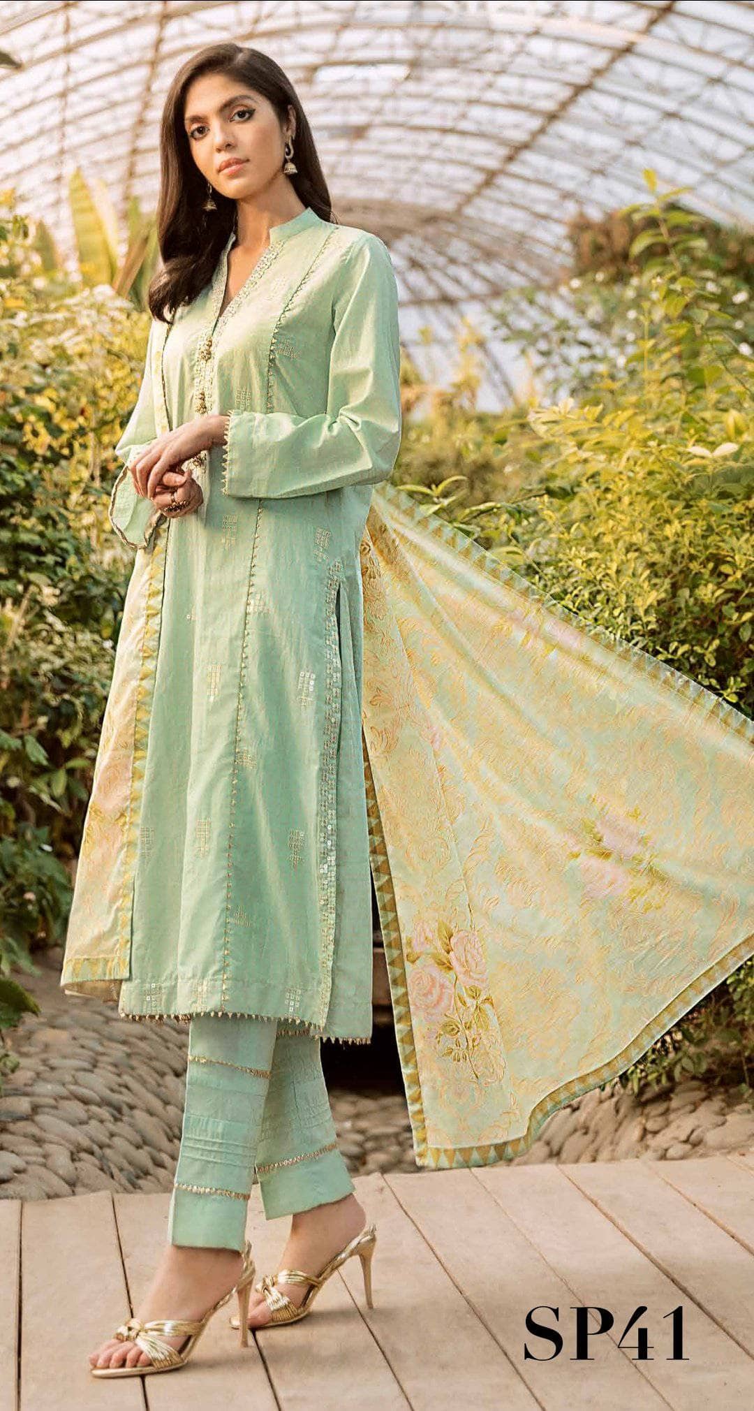 img_gul_ahmed_festive_eid_lawn_2021_awwal_boutique