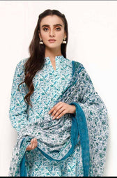 img_gul_ahmed_lawn_awwal_boutique