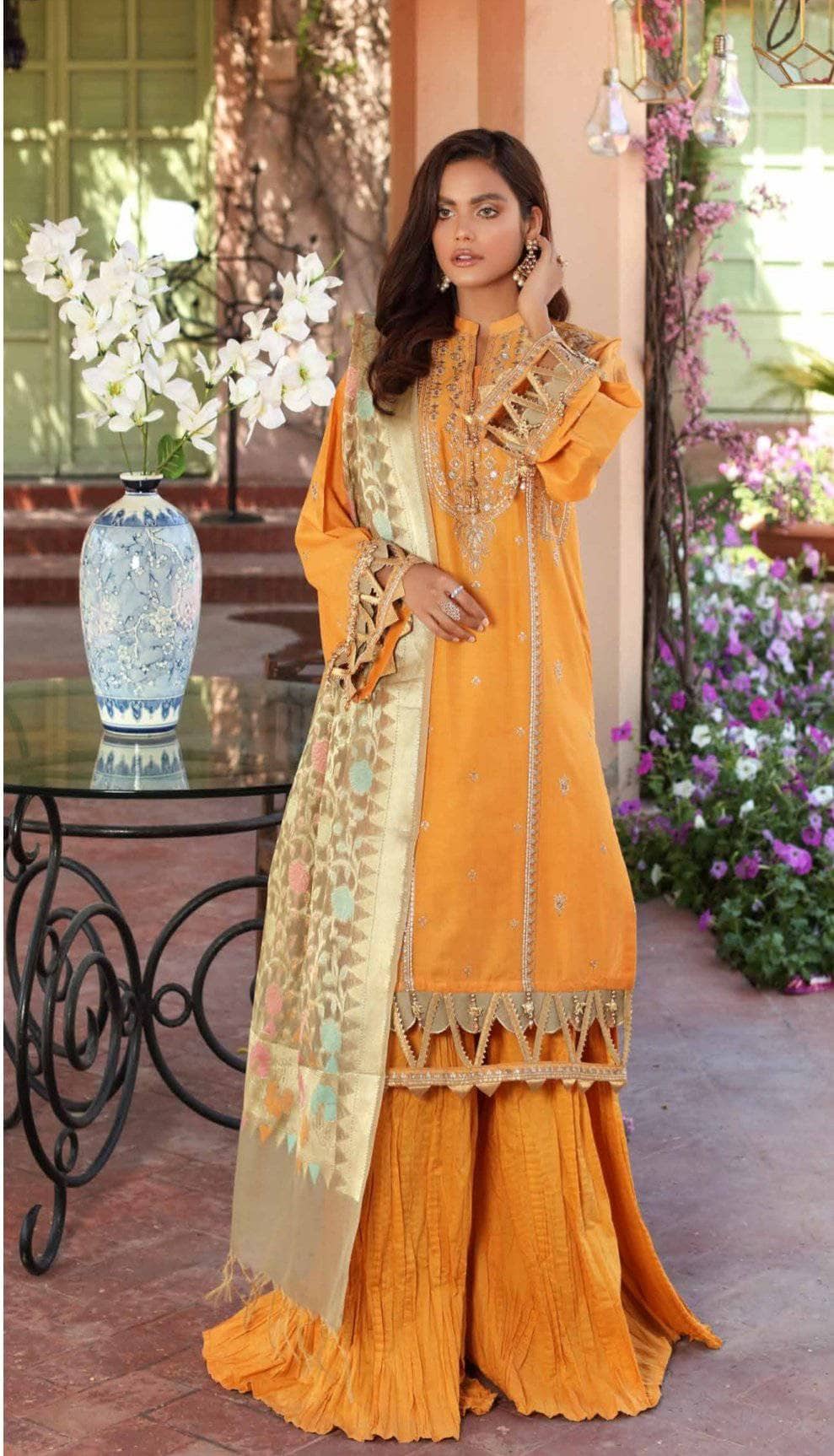 img_gul_ahmed_limited_edition_festive_issue_awwal_boutique
