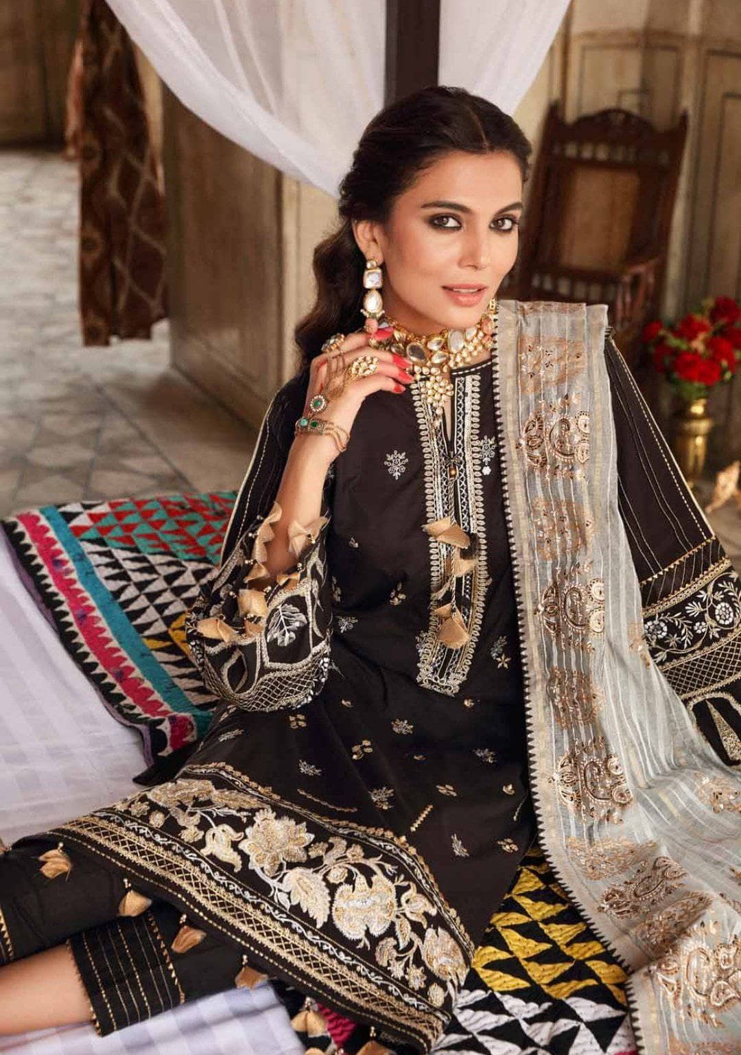 img_gul_ahmed_limited_edition_festive_issue_awwal_boutique