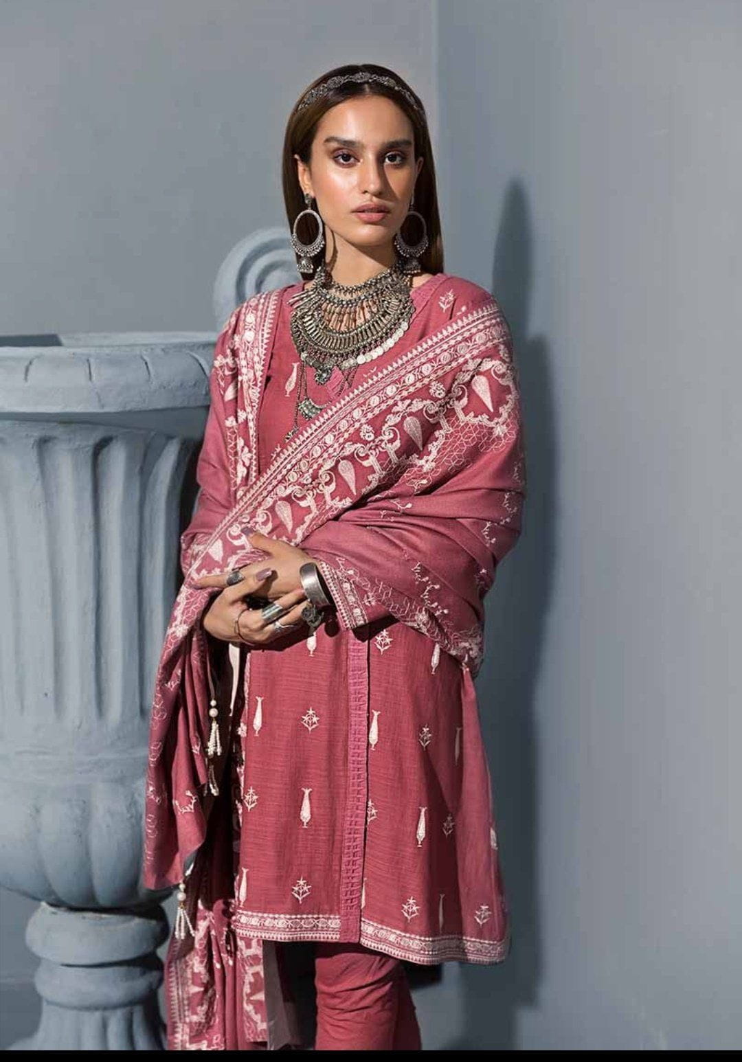 Gul Ahmed Poshak E Chinar Embroidered Woolen Shawl Collection/Husn e Javedaan/AYE 02