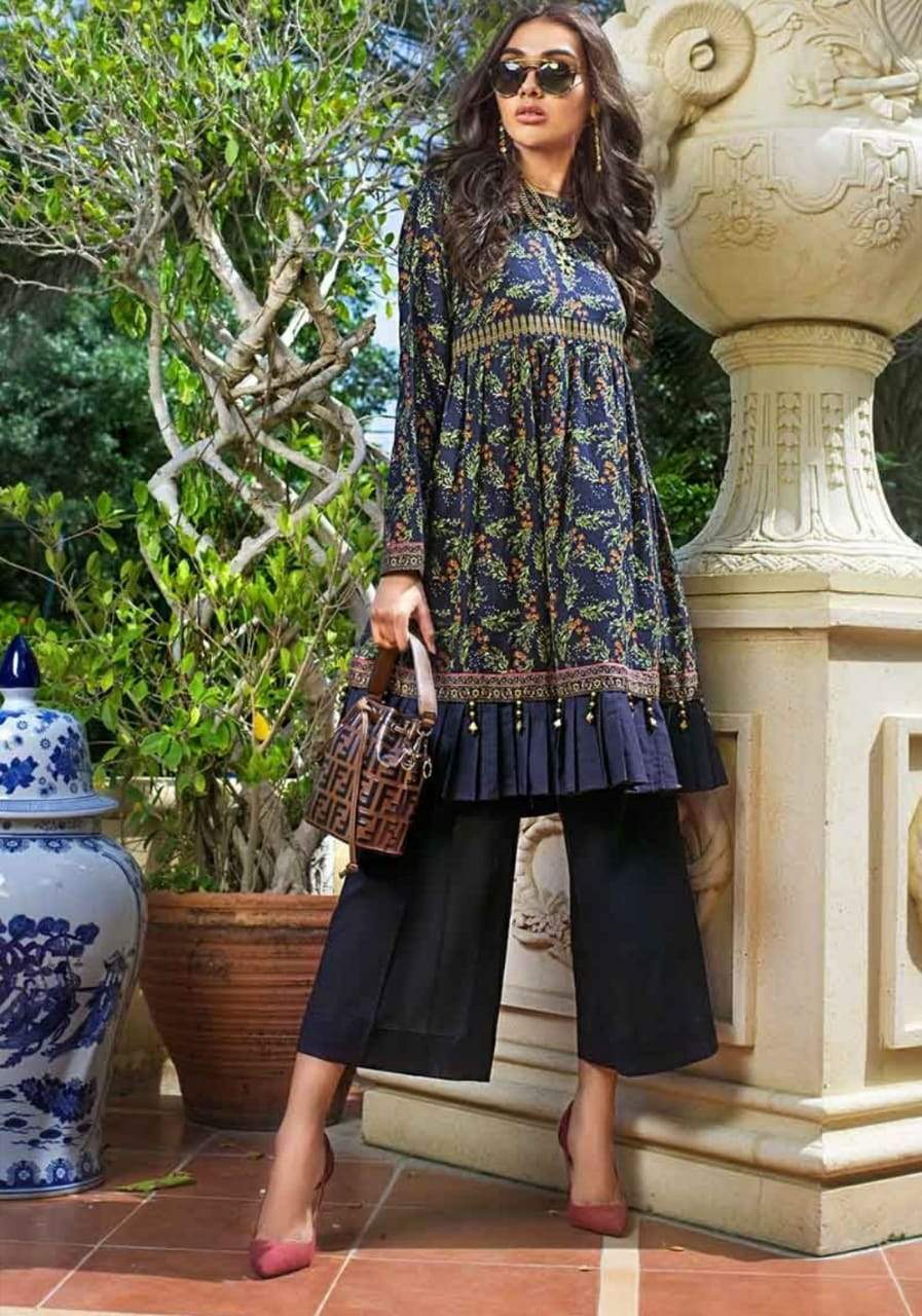 img_gul_ahmed_winter_collection_awwal_boutique