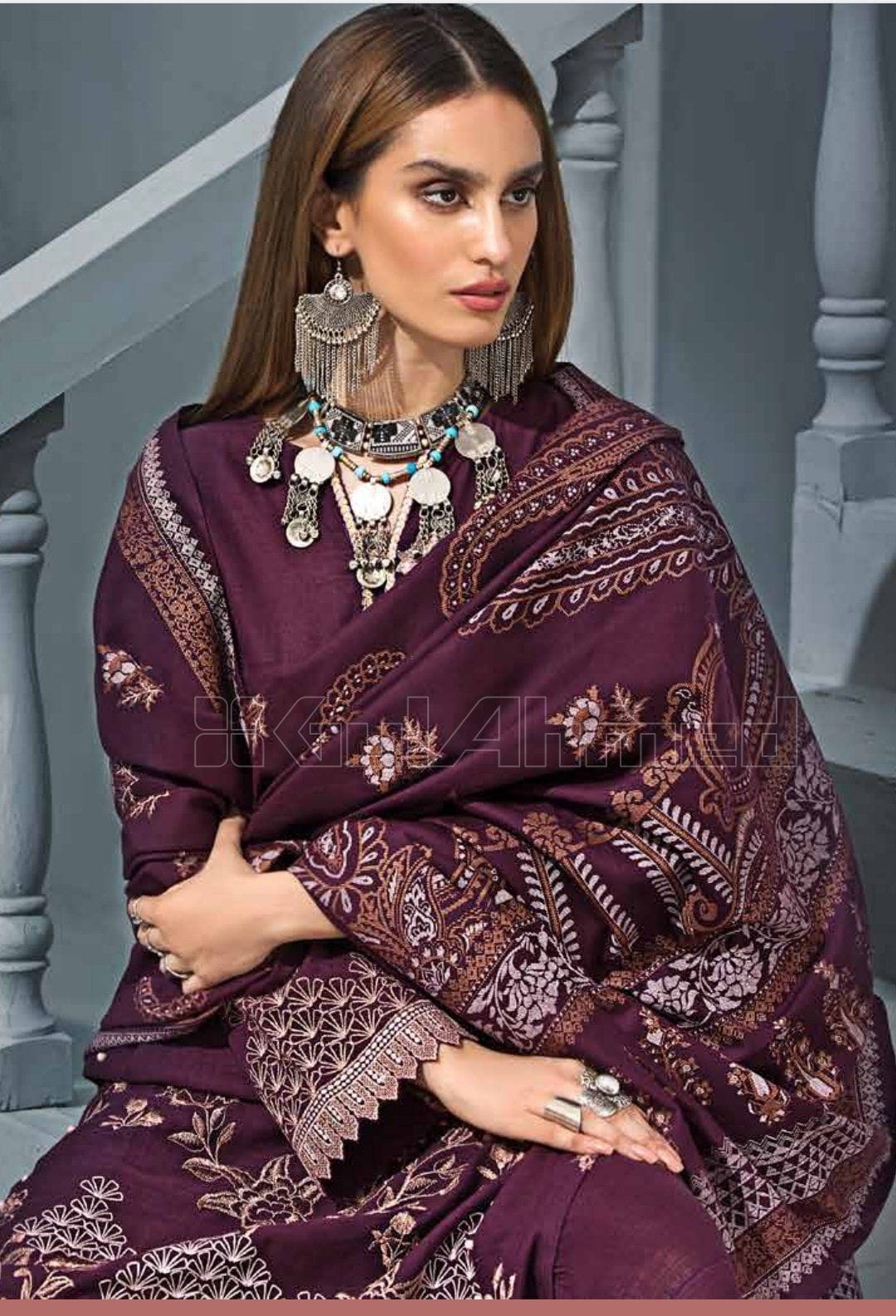 img_gul_ahmed_embroidered_woolen_shawl_collection_awwal_boutique