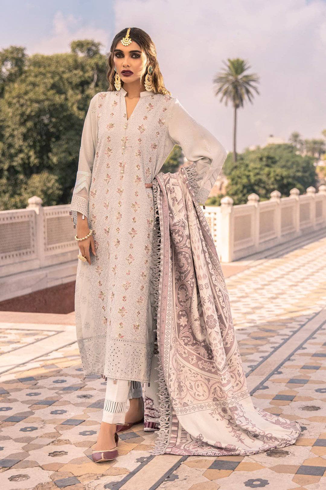 img_nureh_exclsuive_shawl_collection_awwal_boutique