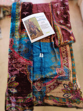 img_gul_ahmed_velvet_awwal_boutique