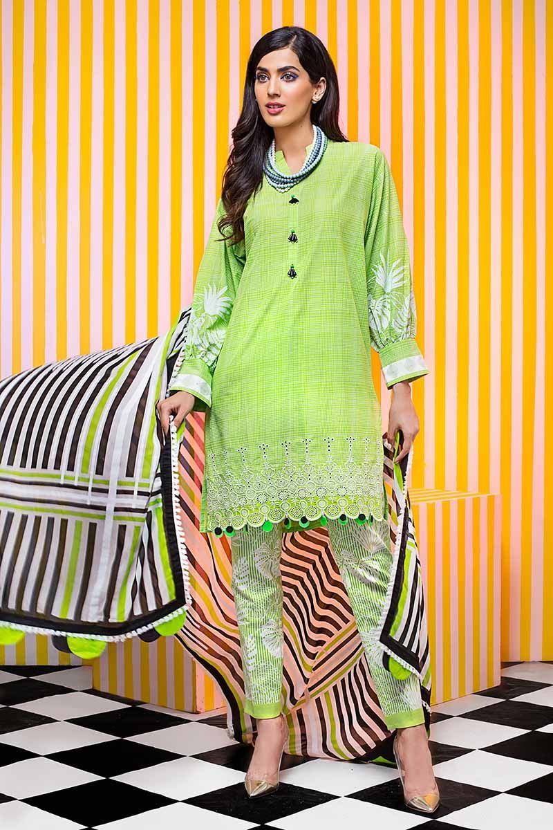img_gul_ahmed_cambric_collection_awwal_boutique