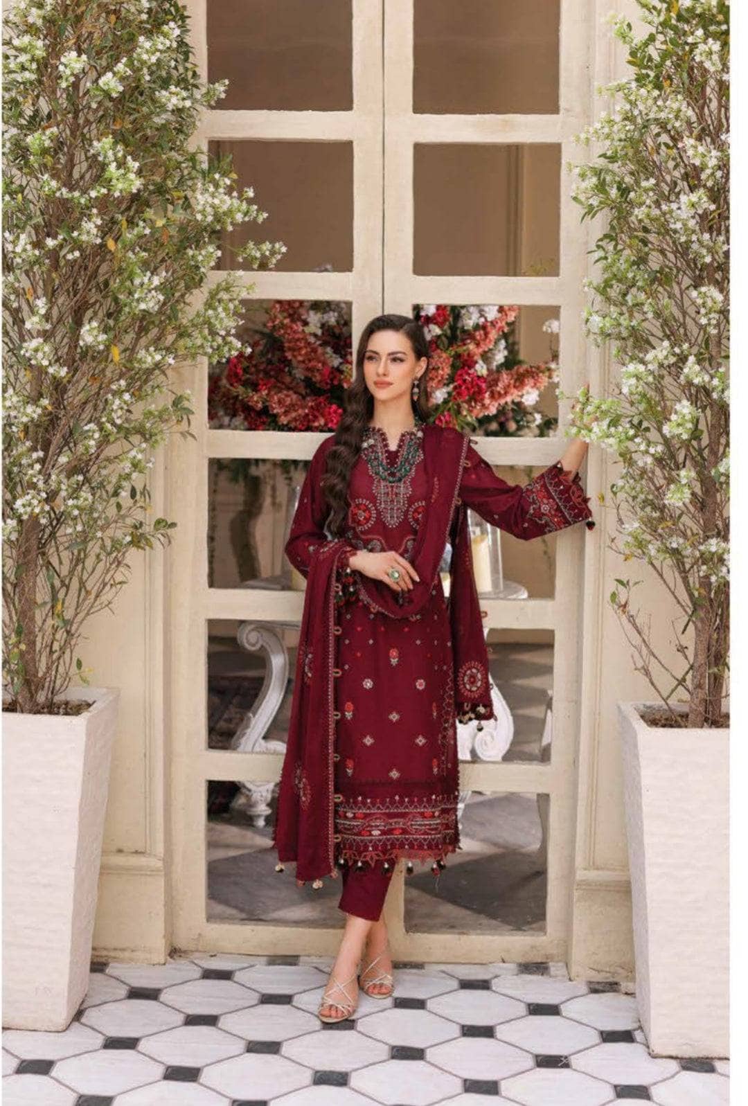 img_gul_ahmed_premium_lawn_23_awwal_boutique