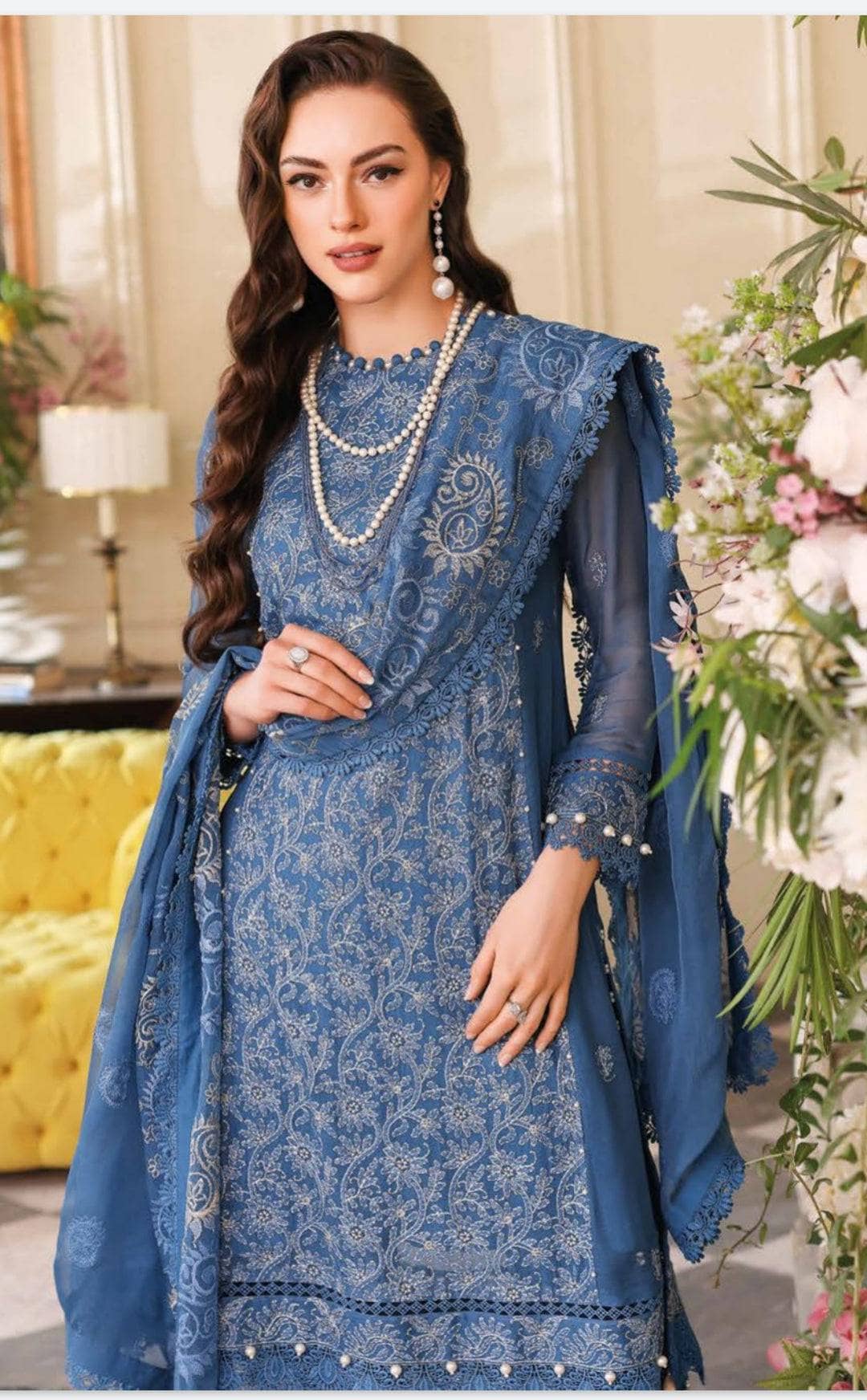 img_gul_ahmed_premium_lawn_23_awwal_boutique