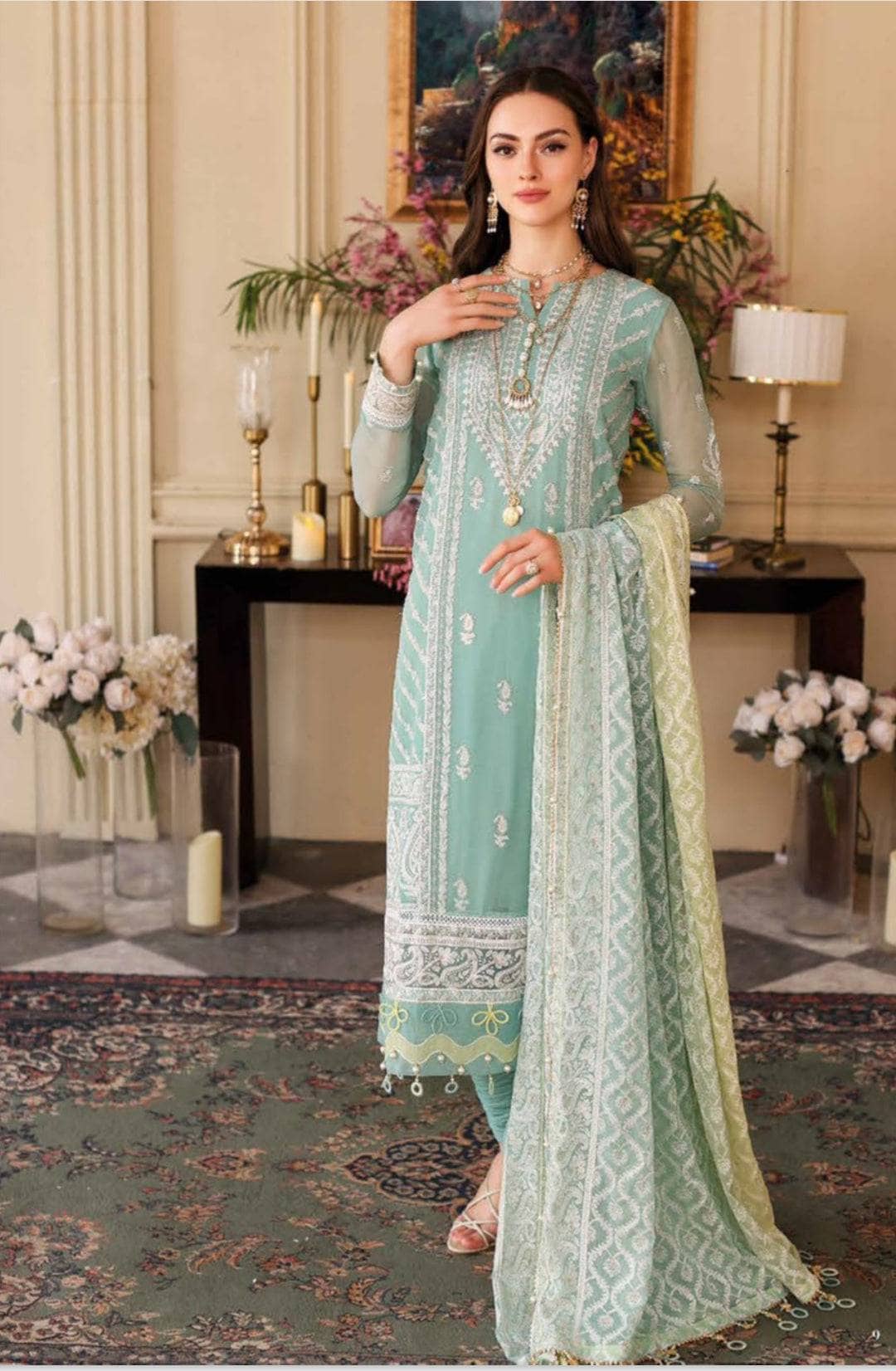 img_gul_ahmed_23_awwal_boutique