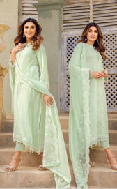 img_gul_ahmed_premium_lawn_23_awwal_boutique