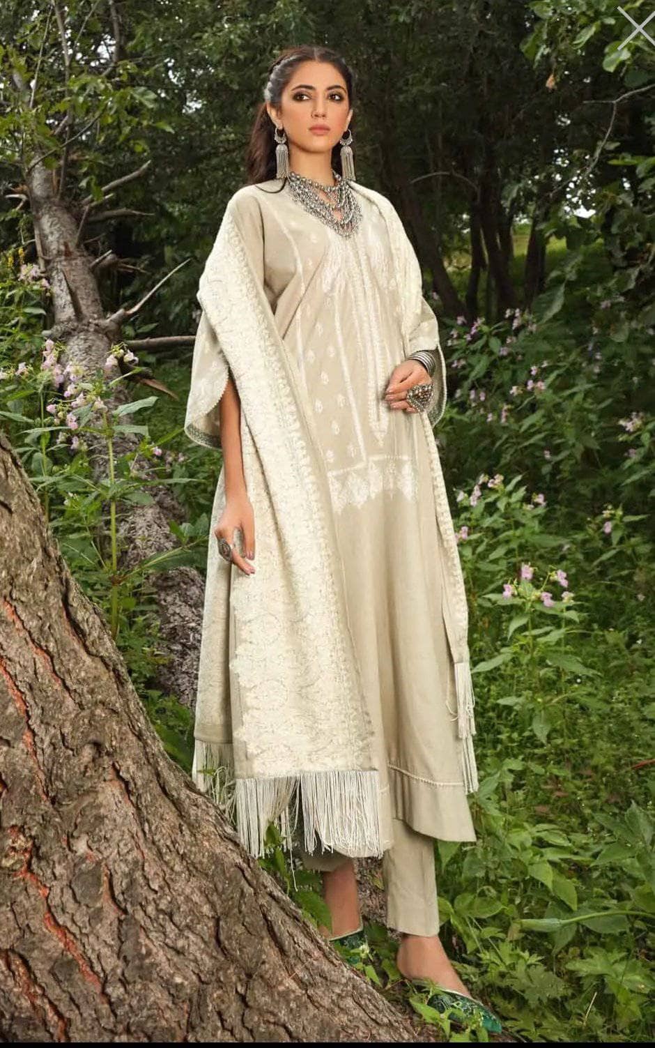 img_gul_ahmed_winter_pakistani_suits_awwal_boutique