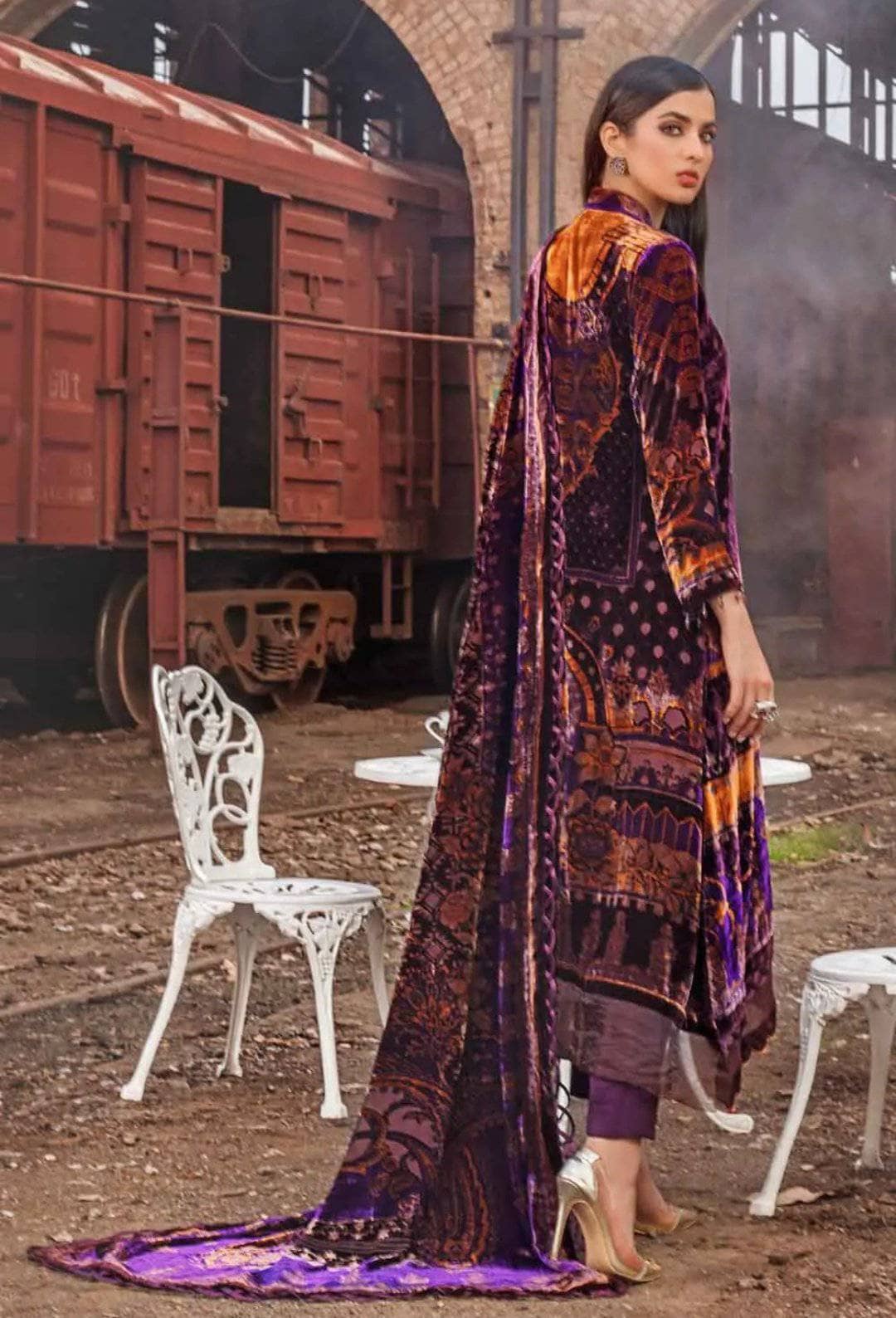 img_gul_ahmed_winter_awwal_boutique
