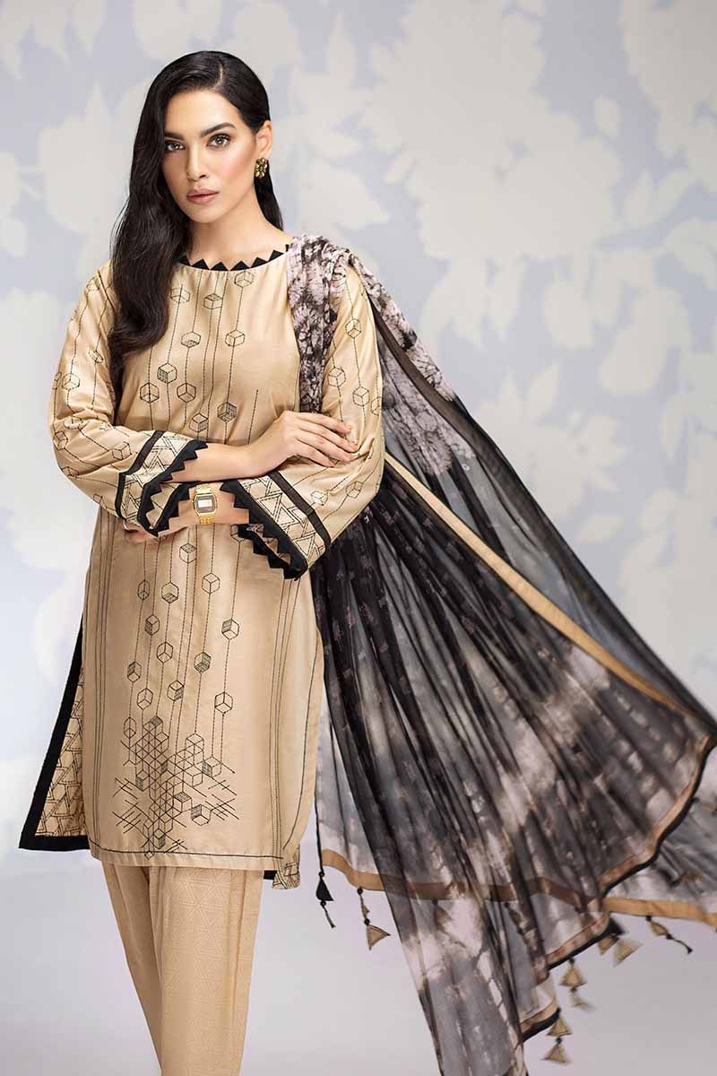 img_gul_ahmed_cambric_collection_awwal_boutique