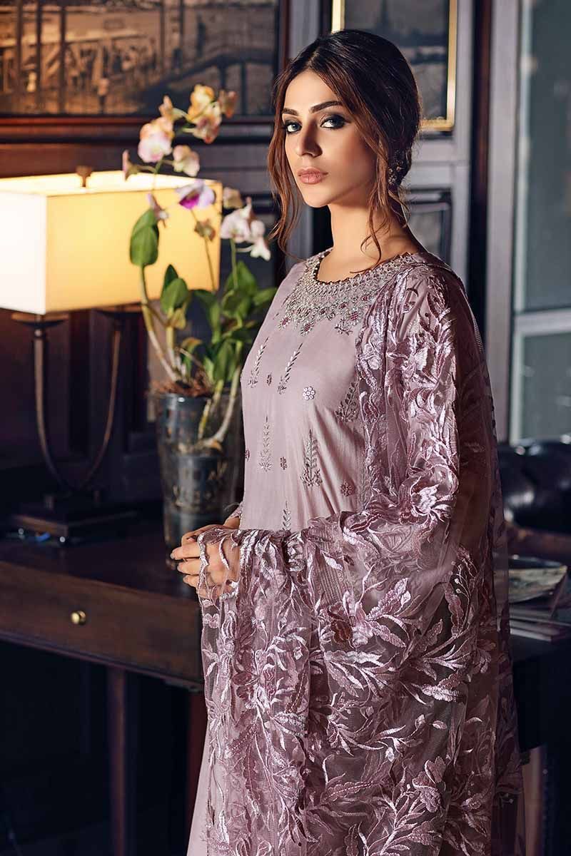 img_gul_ahmed_cambric_collection_awwal_boutique