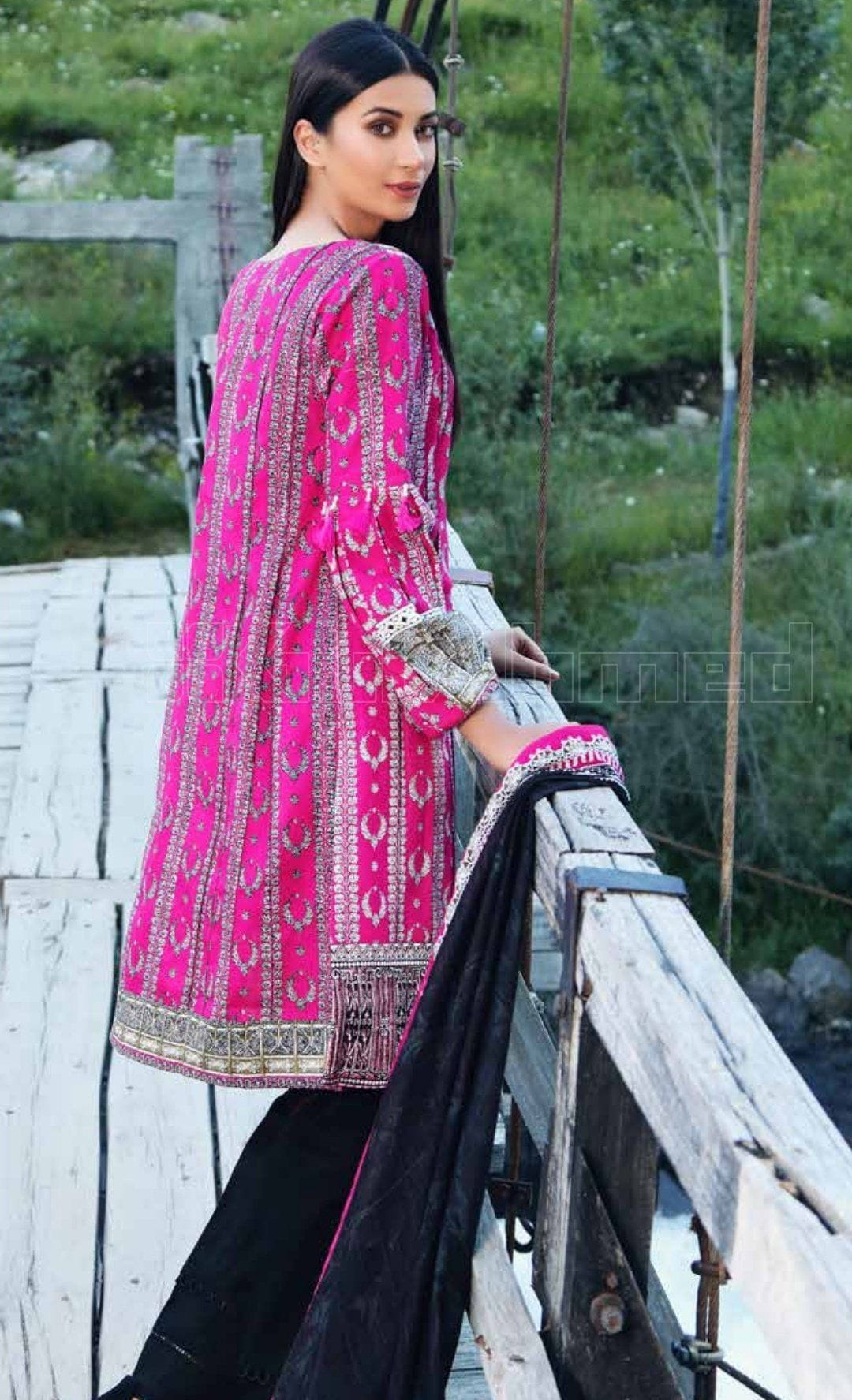 img_gul_ahmed_winter_collection_awwal_boutique