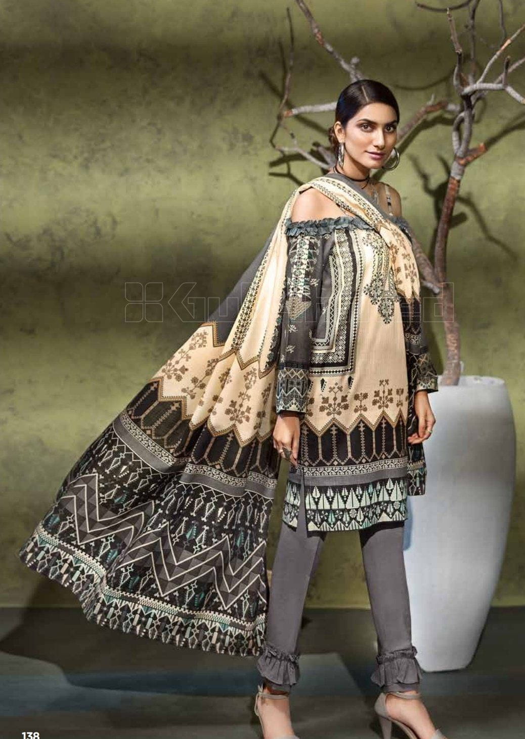 img_gul_ahmed_winter_khaddar_collection_awwal_boutique