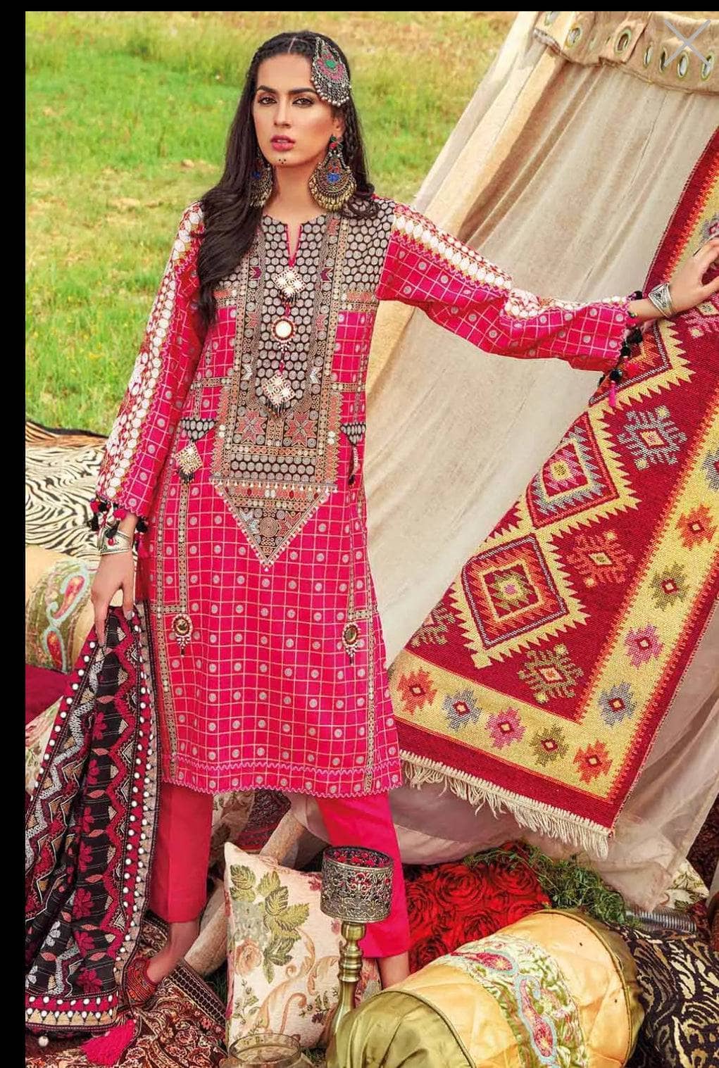 img_gul_ahmed_summer_essential_lawn_2022_awwal_boutique