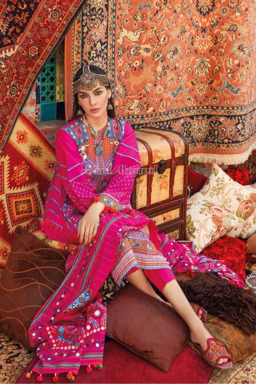 img_gul_ahmed_summer_essential_lawn_2022_awwal_boutique