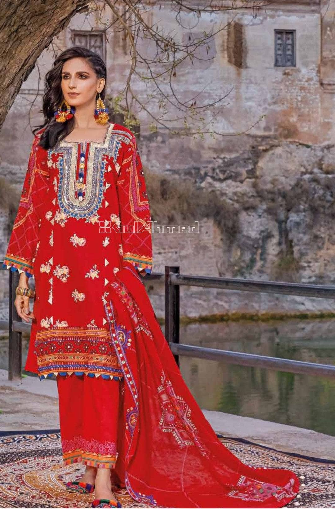 img_gul_ahmed_lawn_2022_awwal_boutique