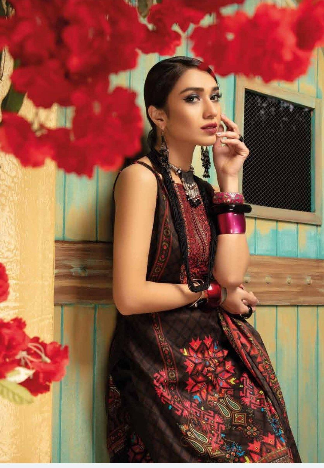 img_rang_pasand_lawn_by_guljee_collection_awwal_boutique