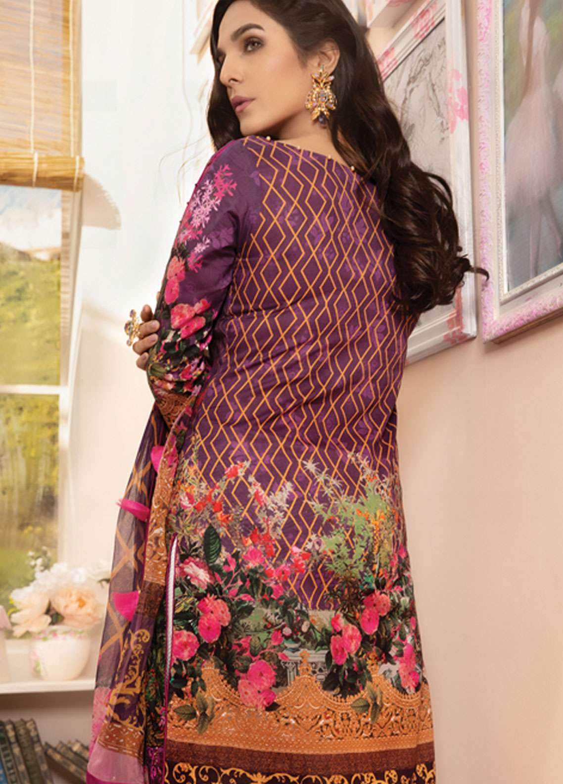 img_gulaal_lawn_collection_awwal_boutique