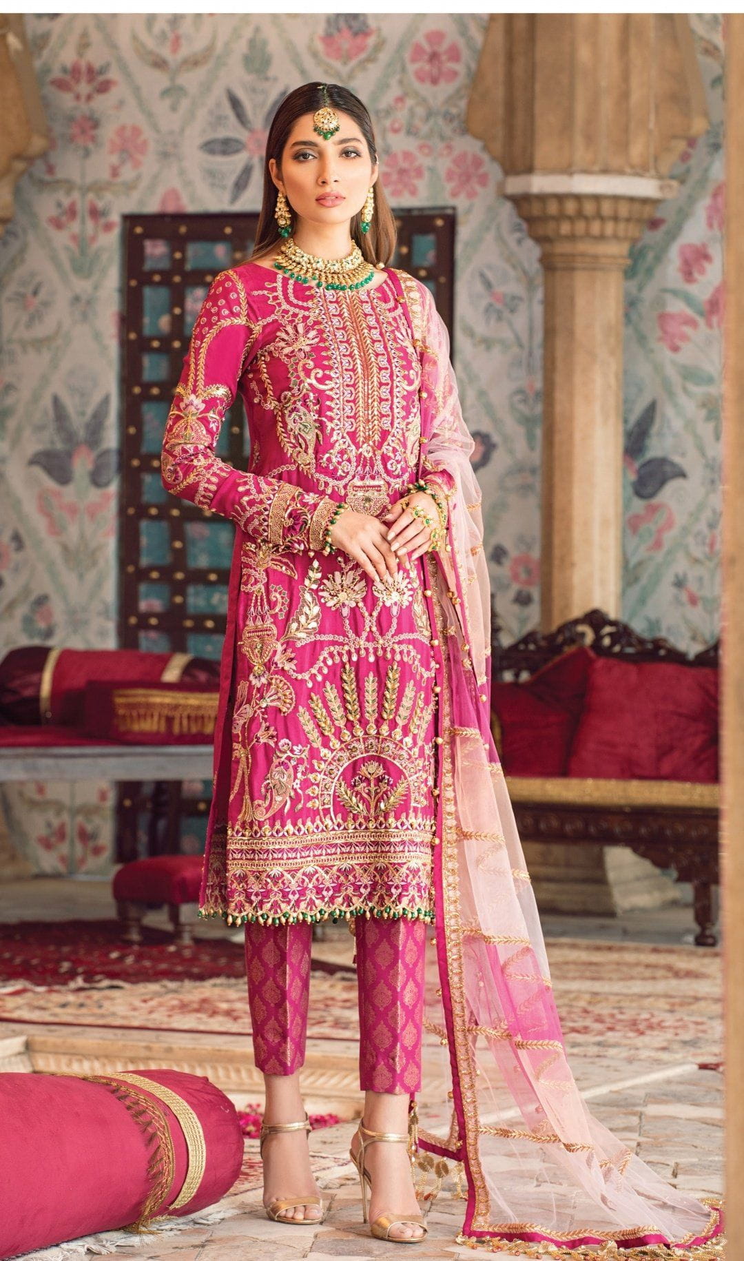 img_gulaal_zohra_wedding_edition_awwal_boutique