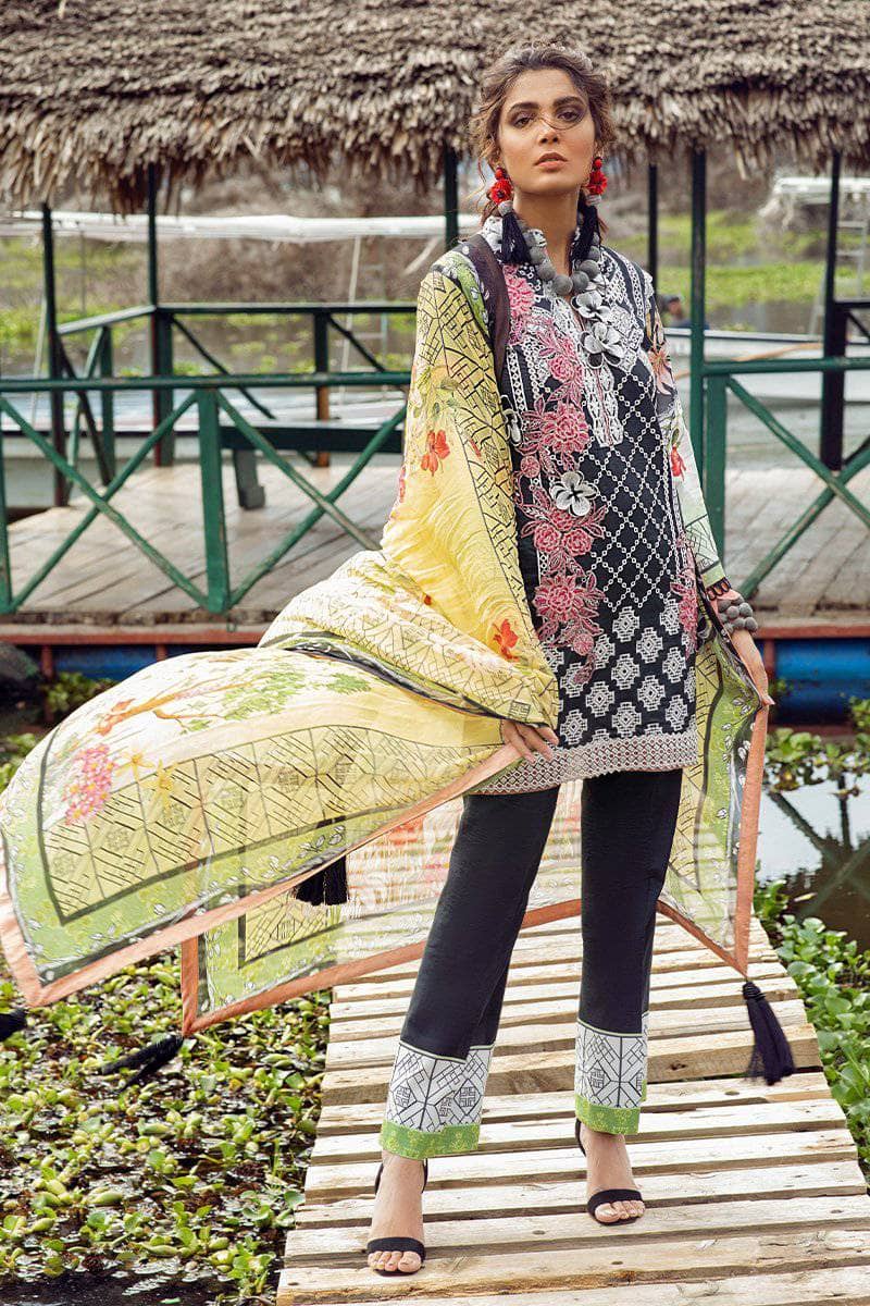 img_hemline_by_mushq_lawn_2021_awwal_boutique