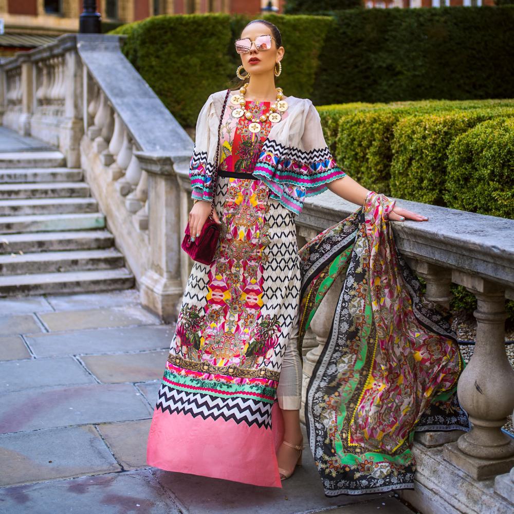 img_honey_waqar_lawn_collection_sale_awwal_boutique