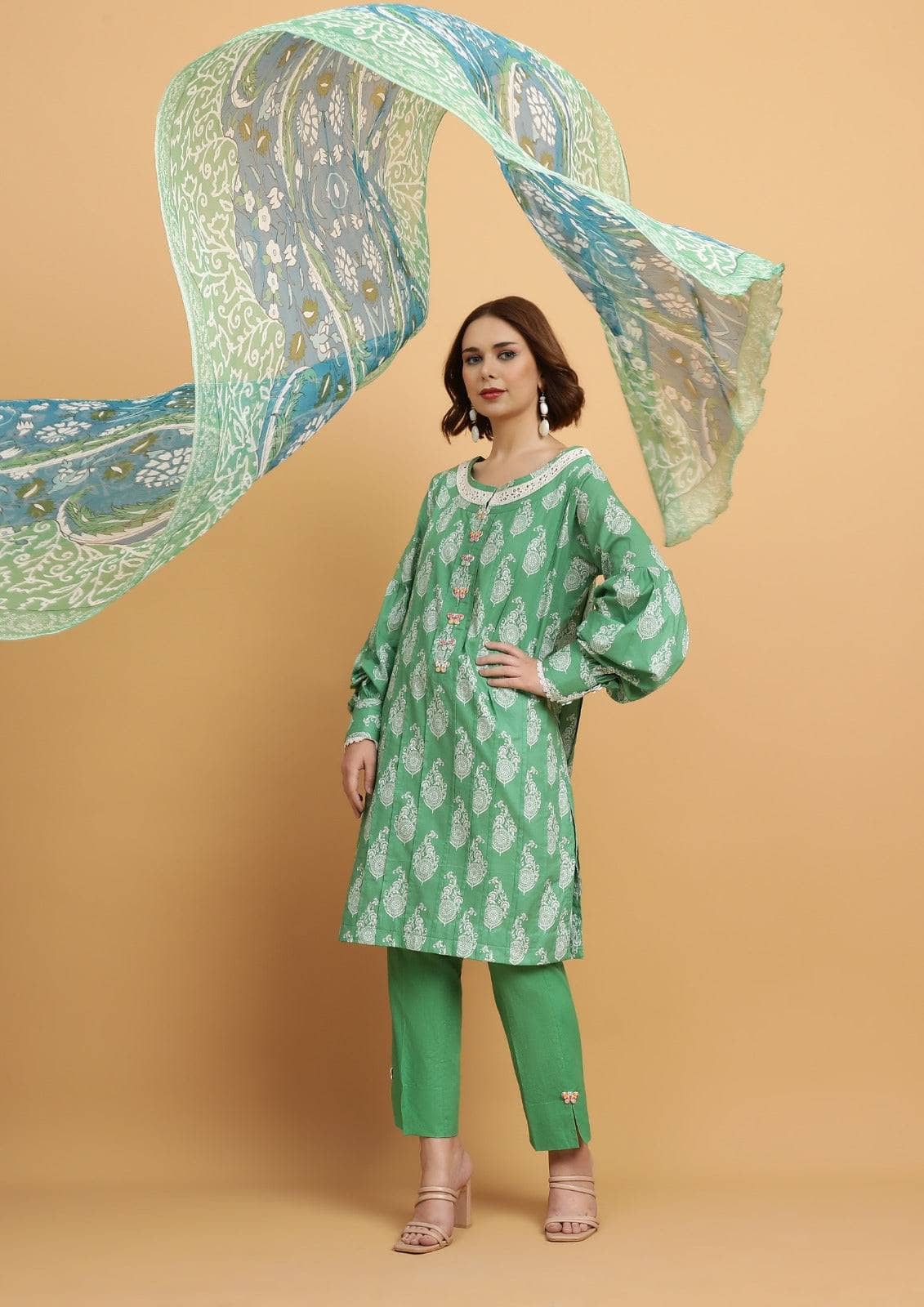 img_house_of_mist_lawn_23_awwal_boutique