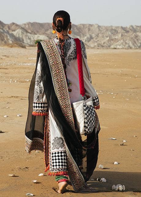img_hussain_rehar_luxury_lawn_22_awwal_boutique