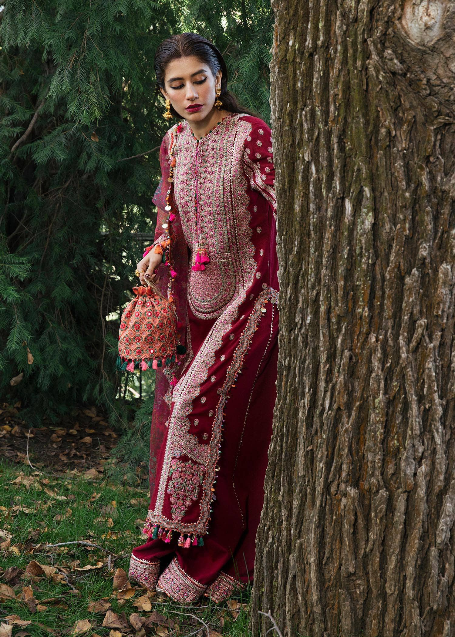 img_hussain_rehar_karandi_22_awwal_boutique