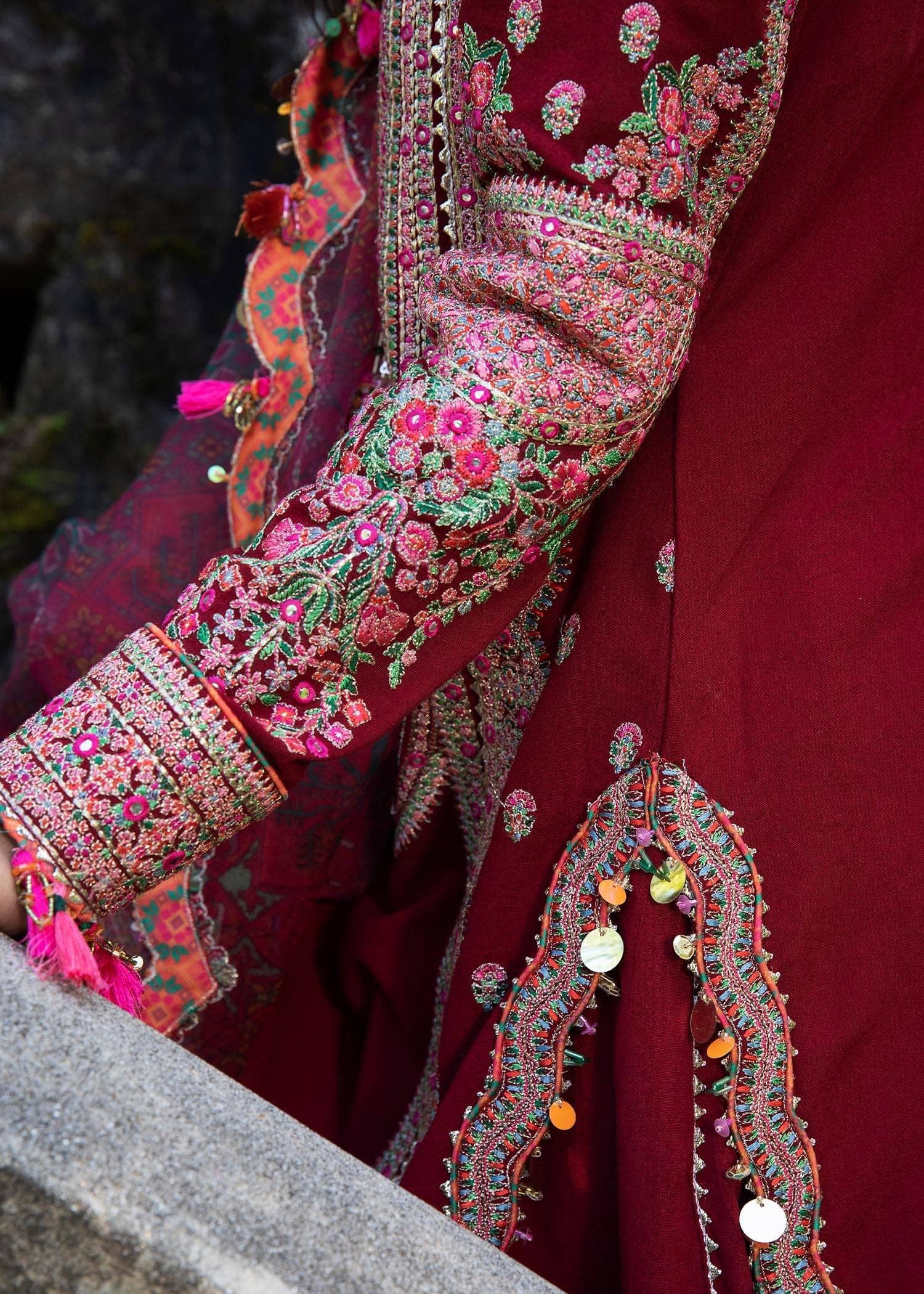img_hussain_rehar_karandi_22_awwal_boutique