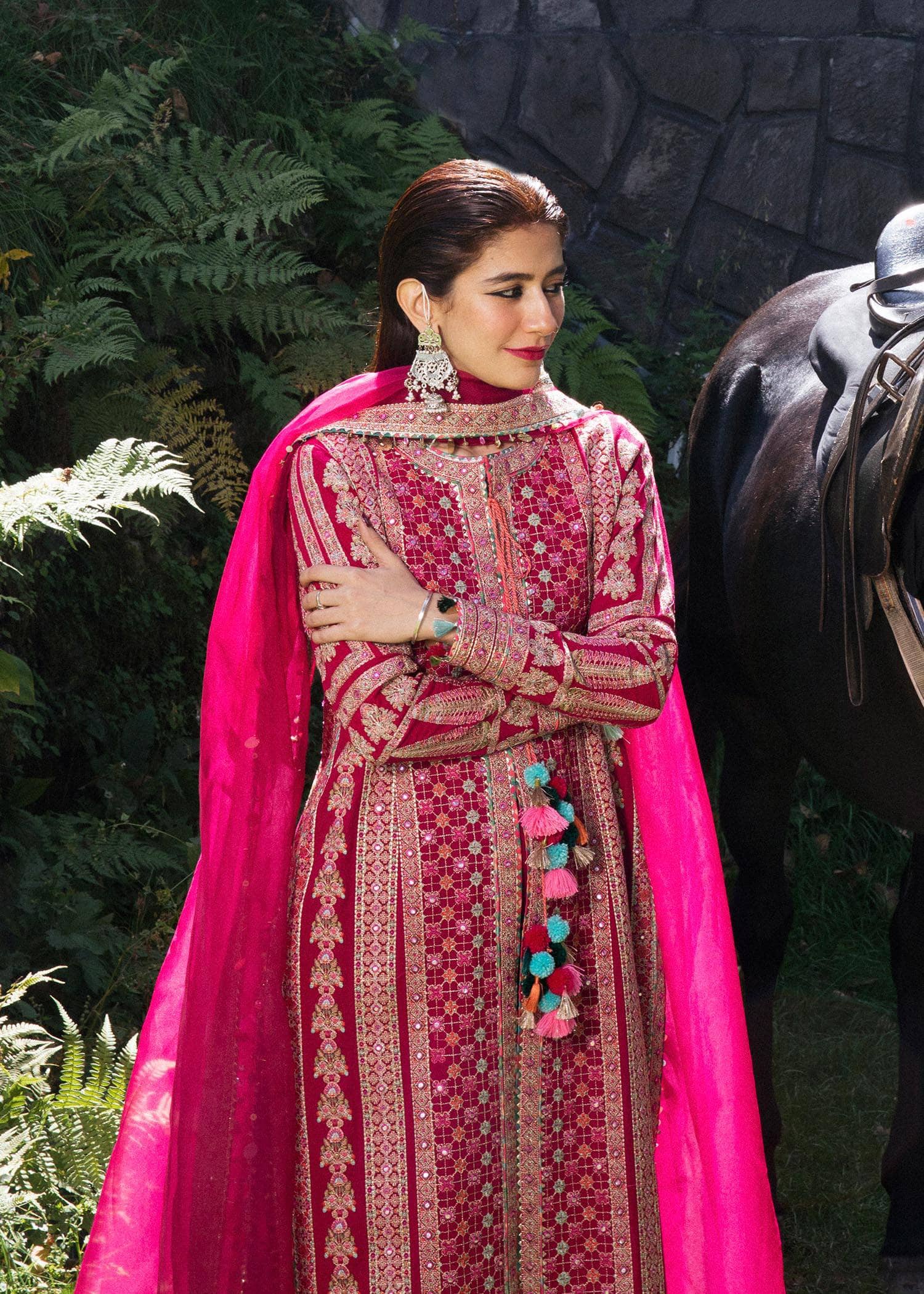 img_hussain_rehar_karandi_22_awwal_boutique